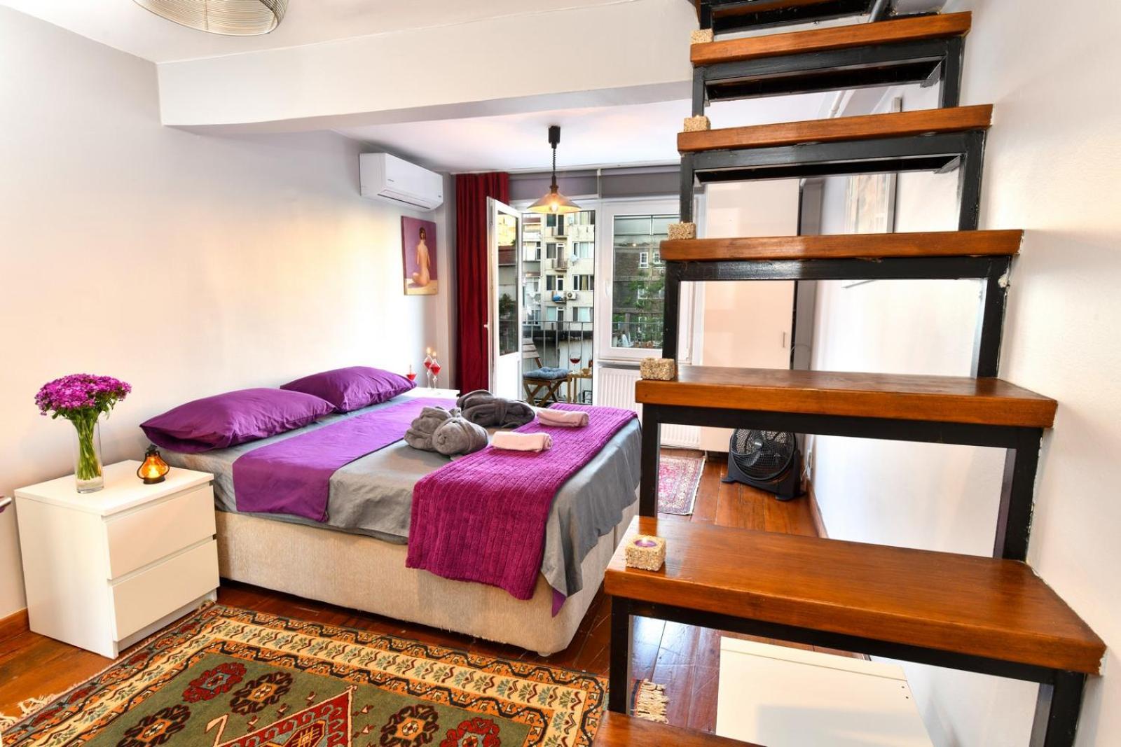Apartment The Maiden Tower From Your Bedroom Romantic View, In Taksim Square *