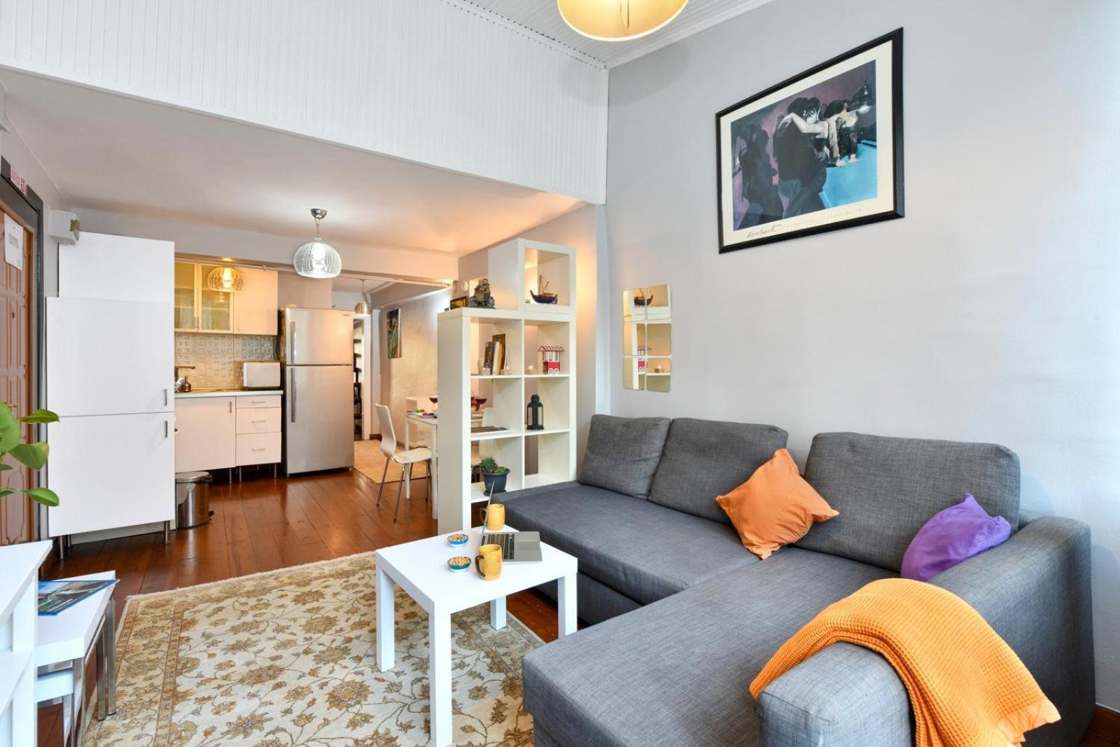 Apartment The Maiden Tower From Your Bedroom Romantic View, In Taksim Square Istanbul