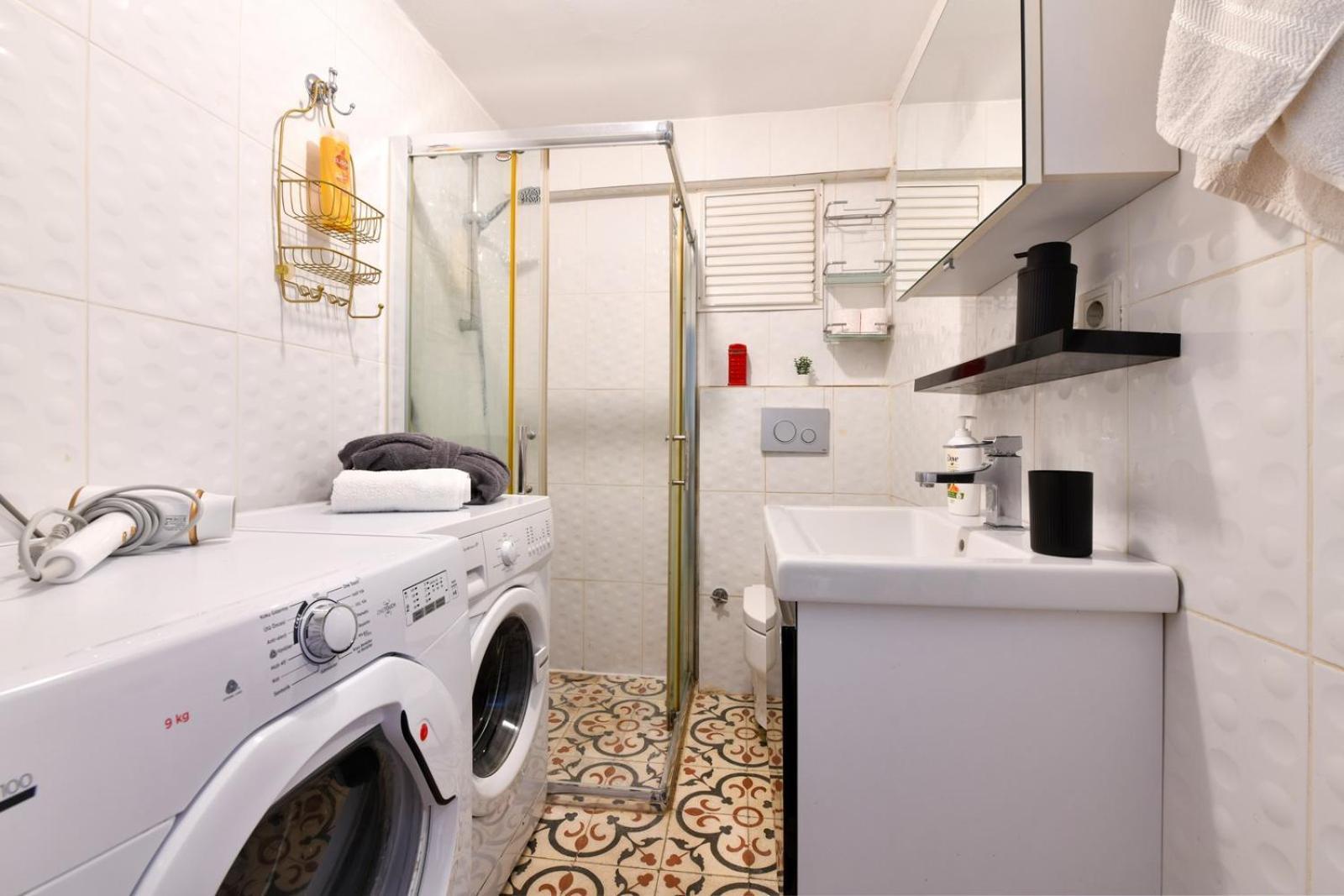 Apartment The Maiden Tower From Your Bedroom Romantic View, In Taksim Square