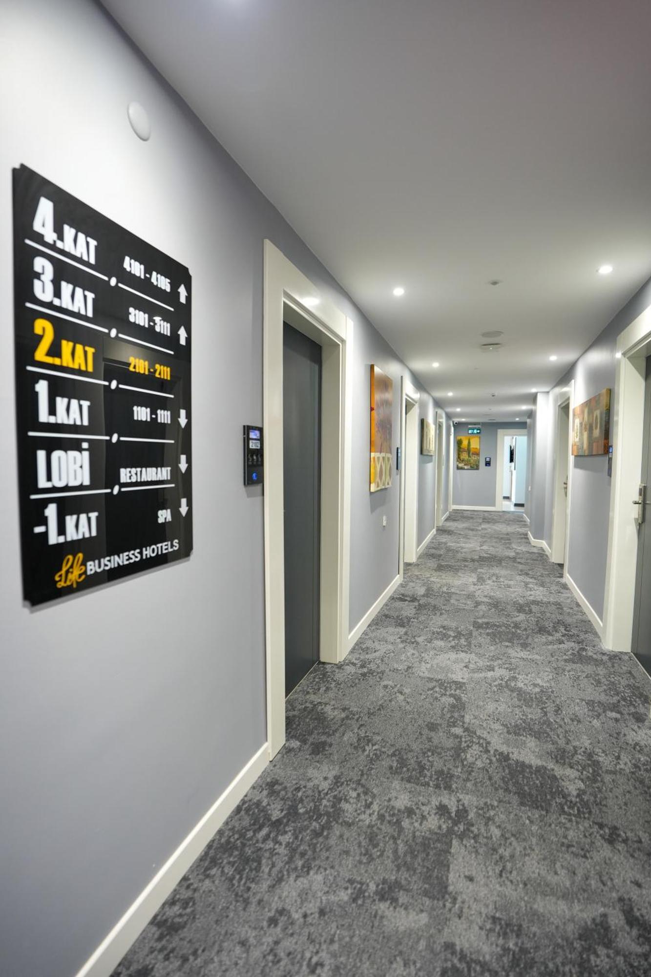 Business Life Guenesli 3* Istanbul