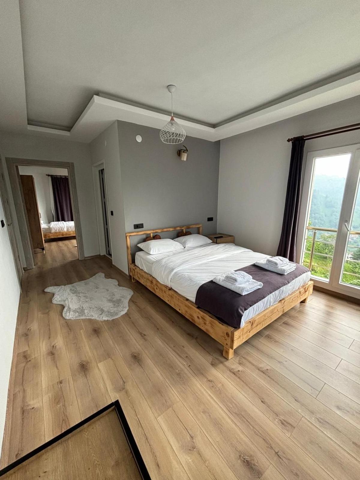 Hotel Burahan Suit *