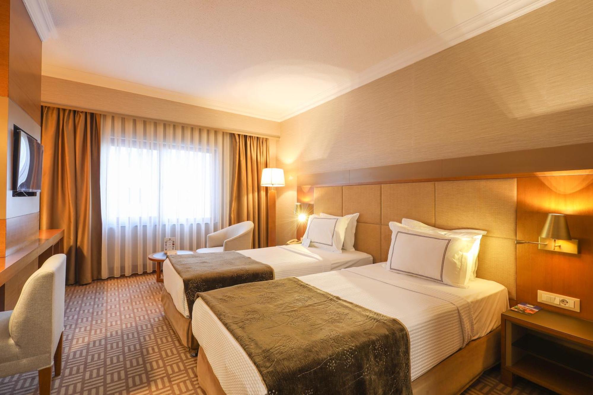 Tugcan Hotel