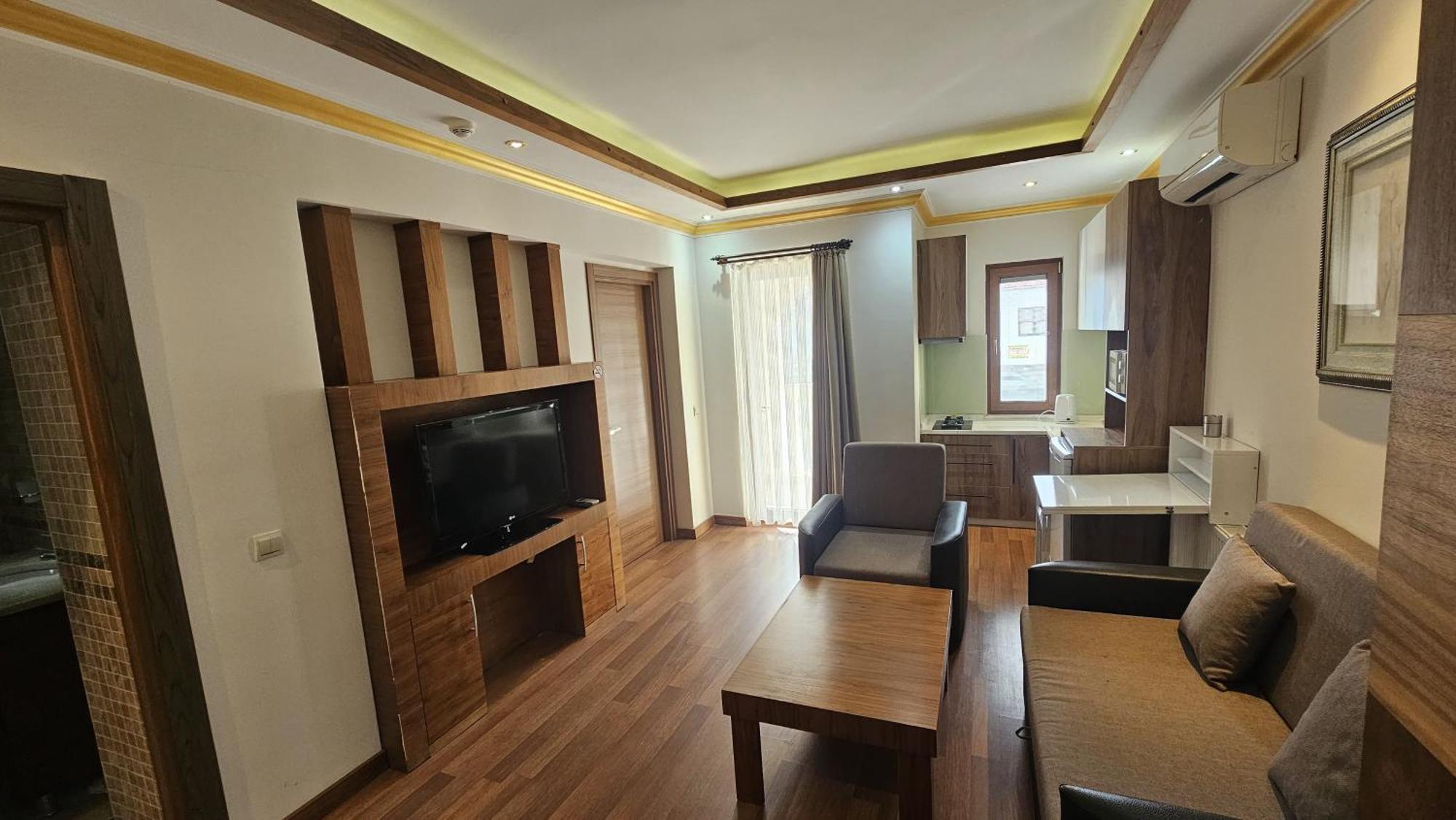 Dinara Hotel