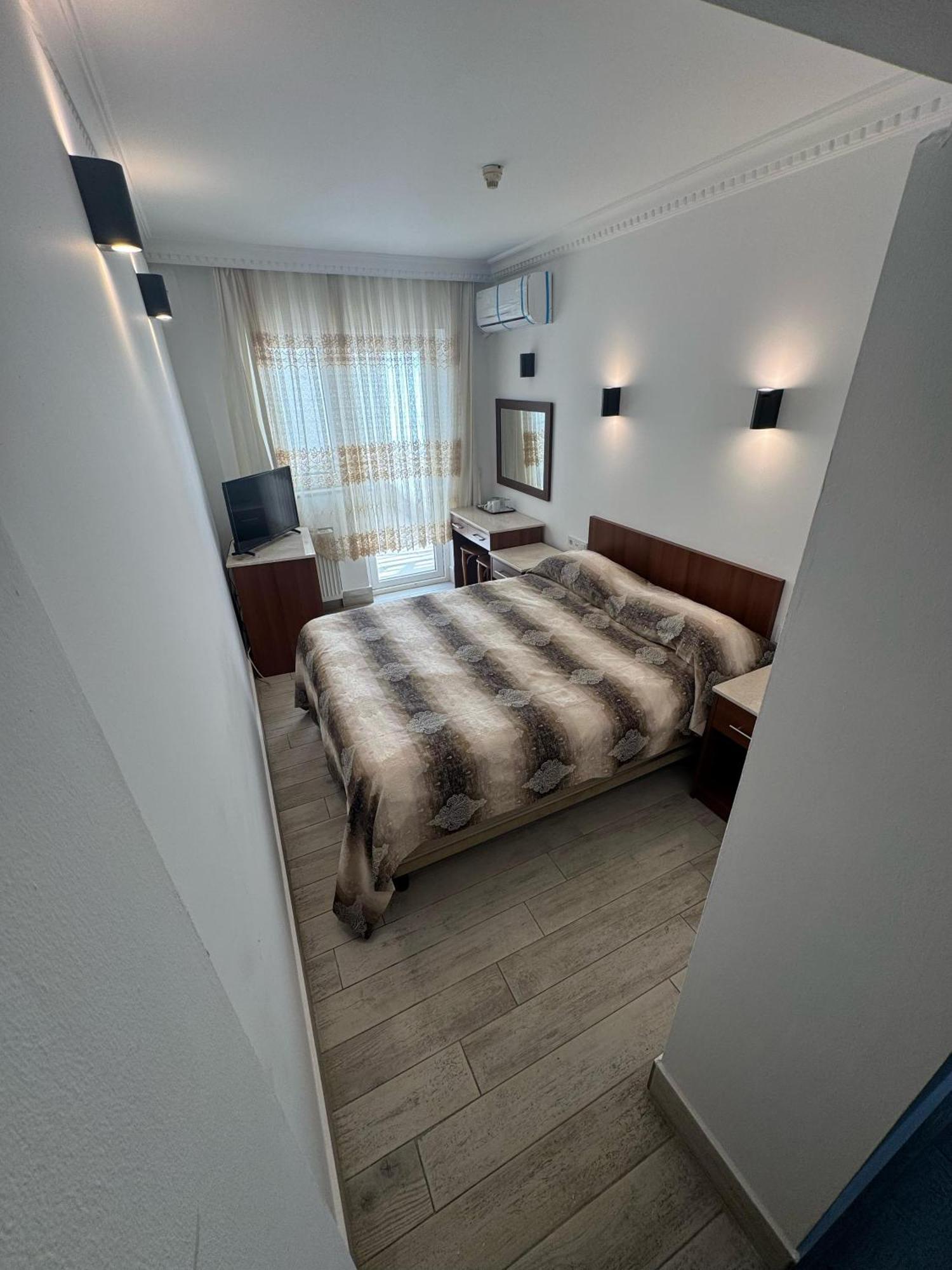 Hanedan Hotel