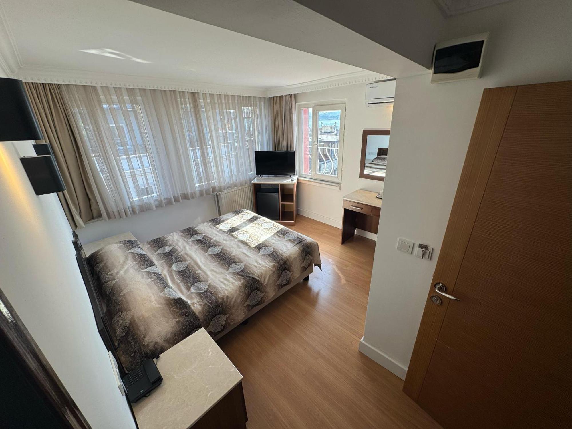 Hotel Hanedan