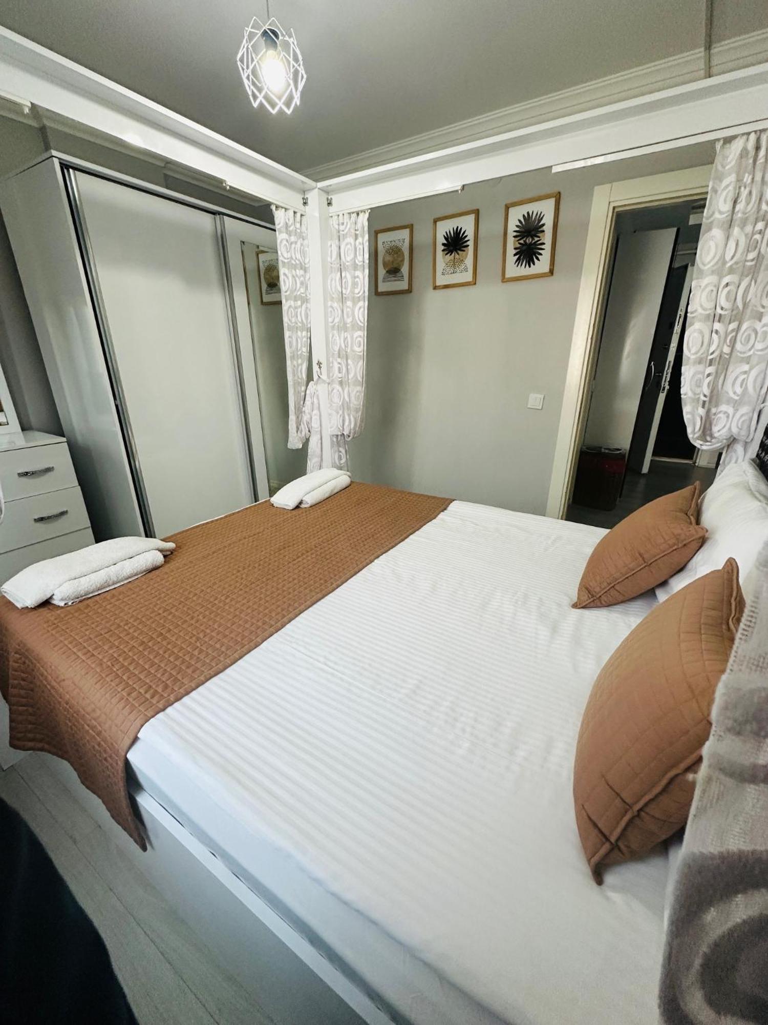 Aparthotel Royal Loft