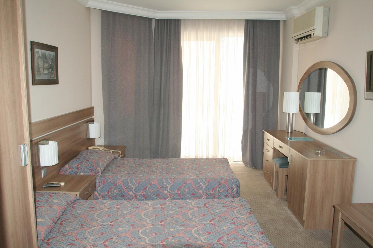 Elysee Resort