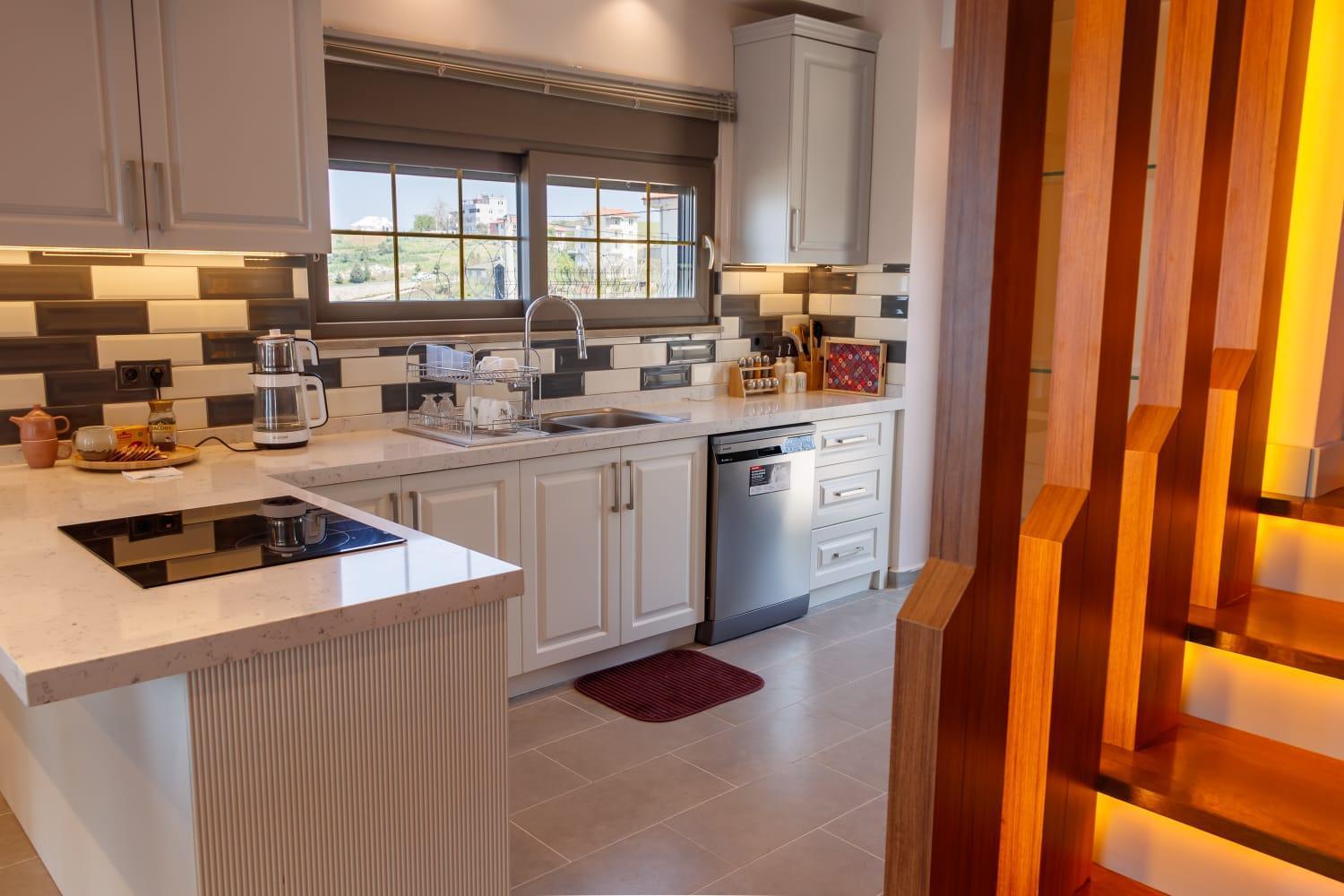 Comfort 4 Bedroom Yalova View Villa *