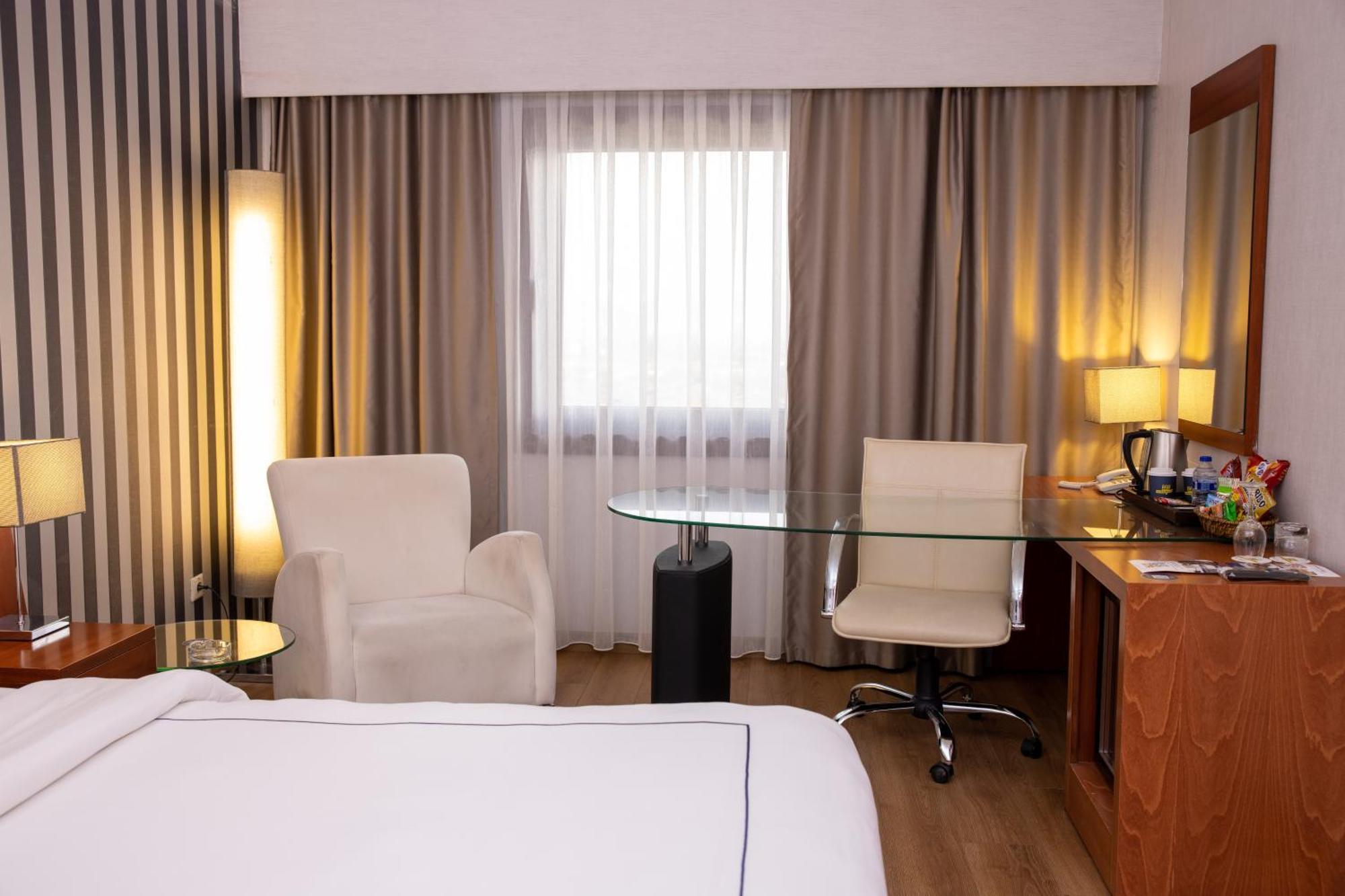 Anemon Grand 5* Eskisehir
