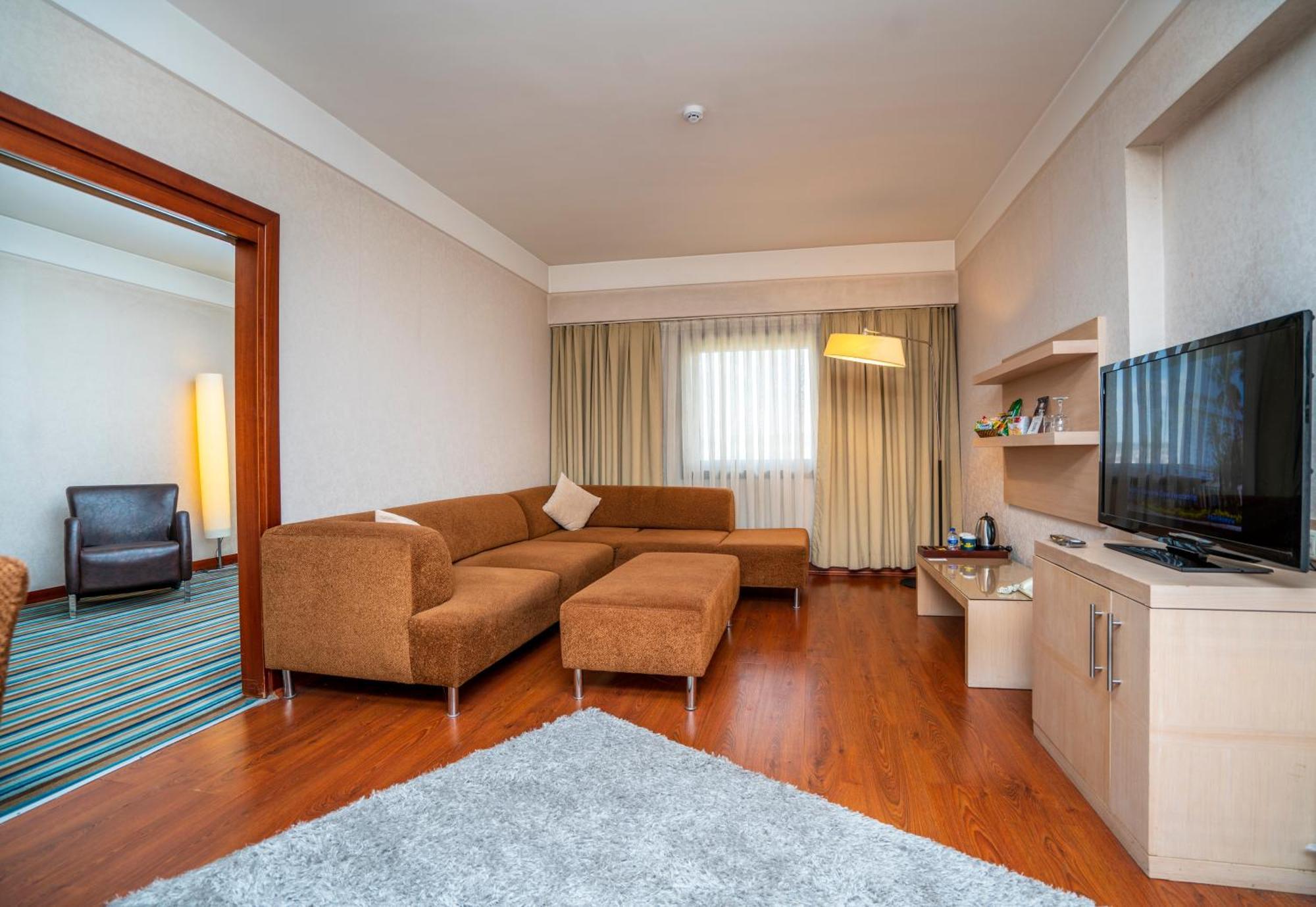 Anemon Grand