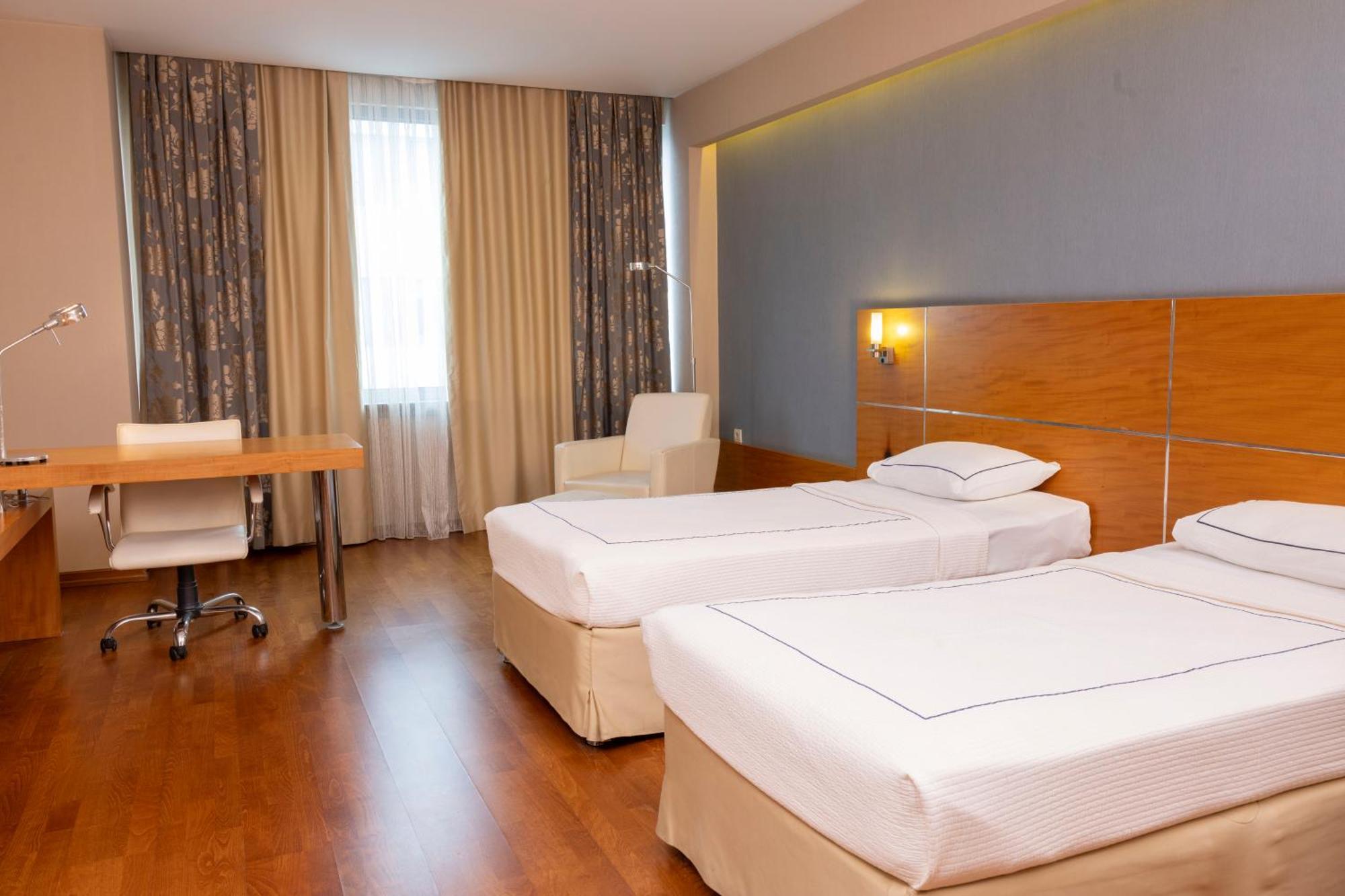 Anemon Kent Cigli Hotel 4*