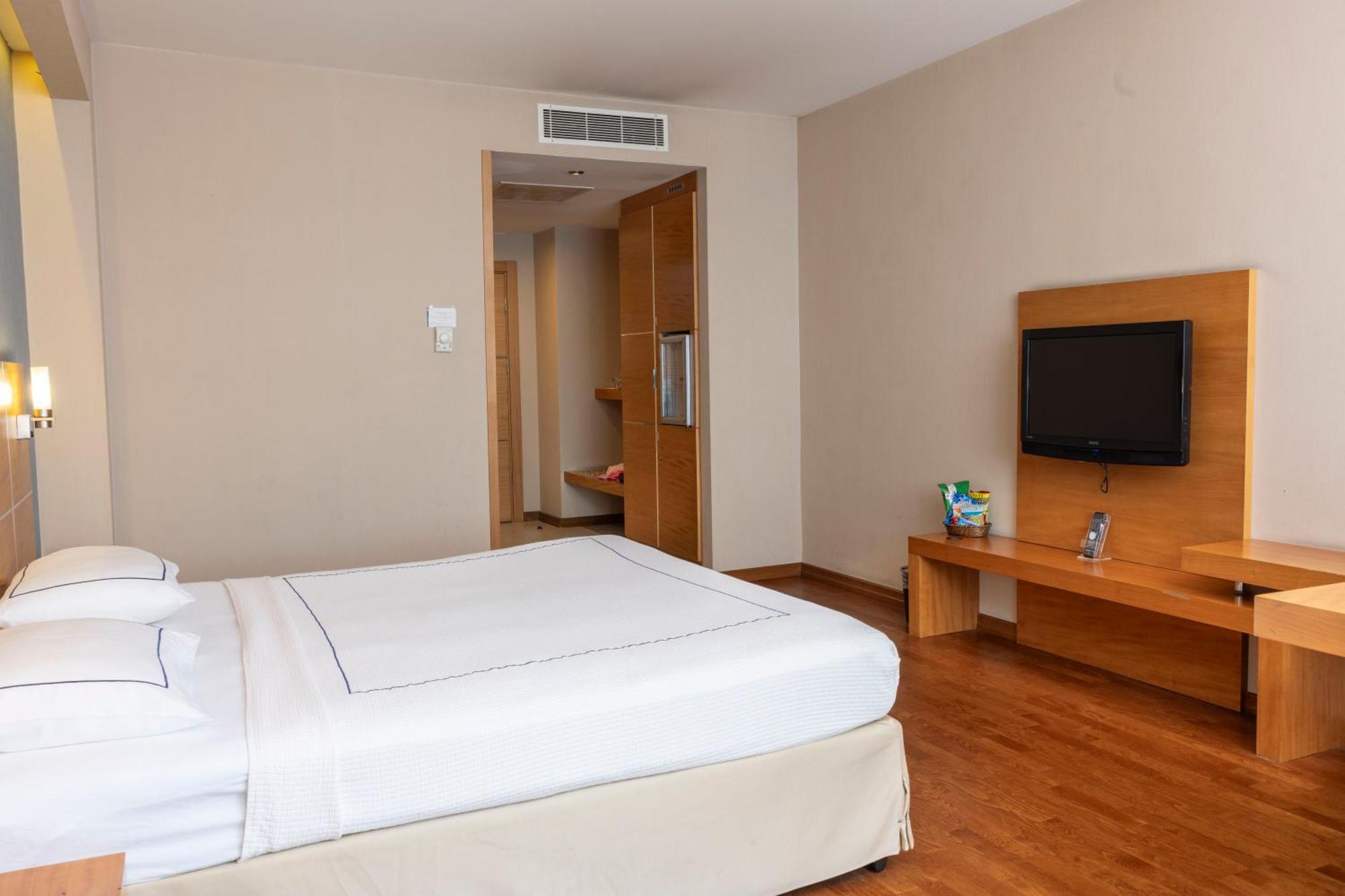 Hotel Anemon Kent Cigli 4*