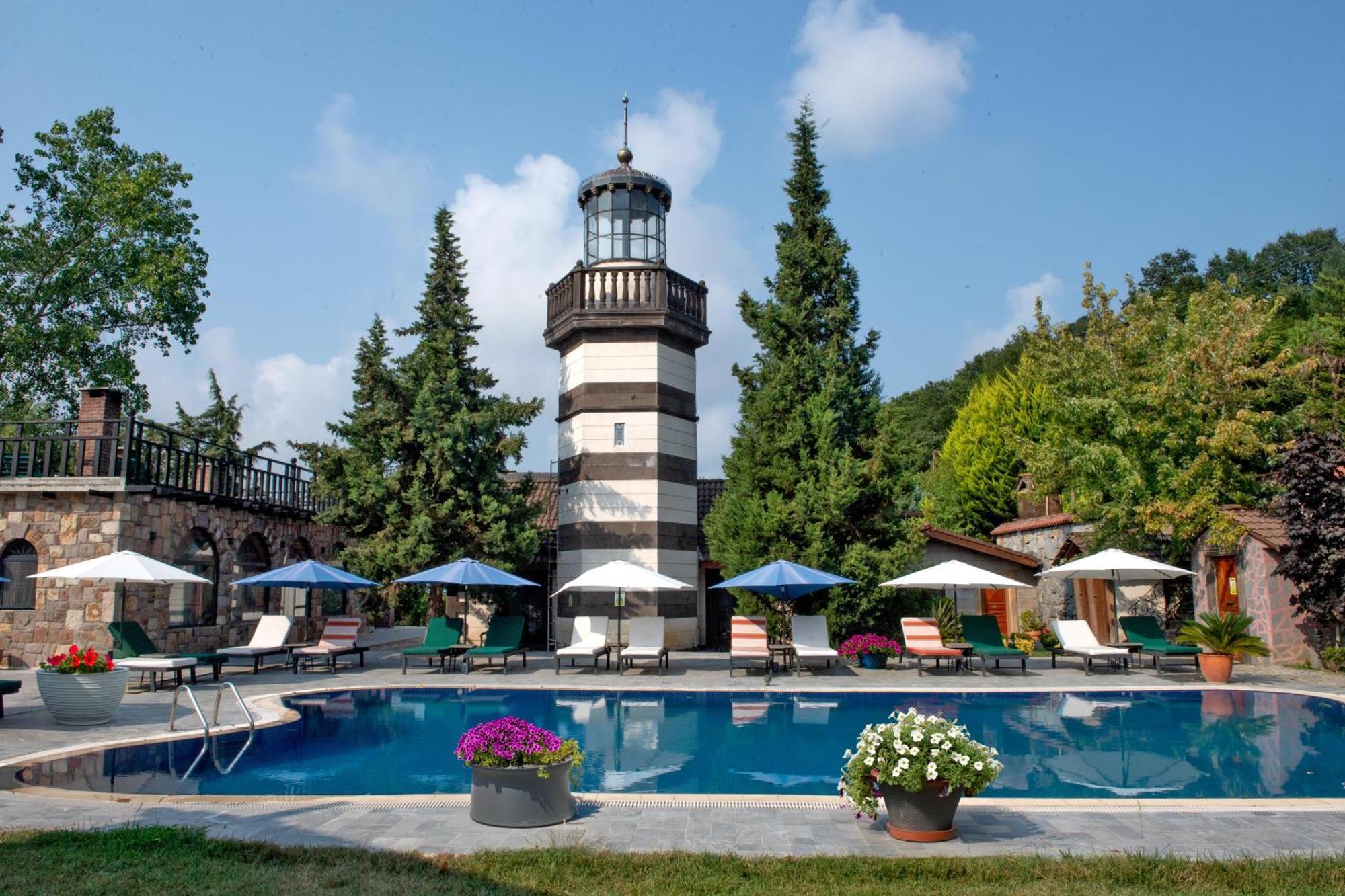 Wineport Riverside & Winery Hotel 3*