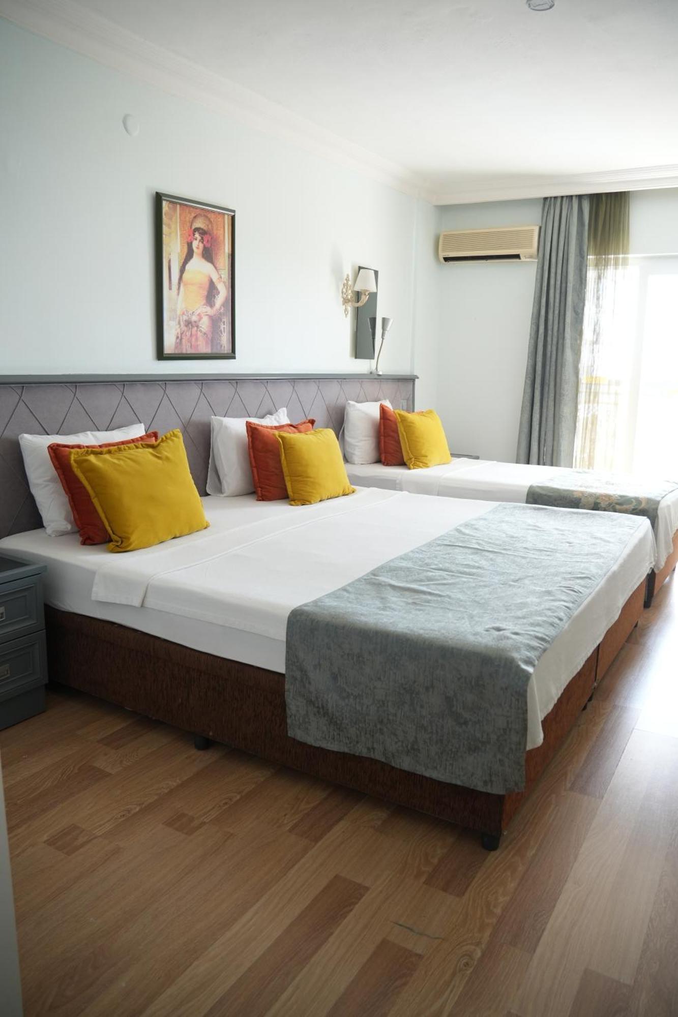 Panormos Hotel