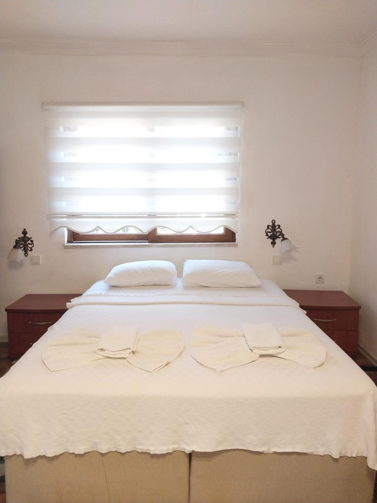 Jasmin Aparthotel 2*