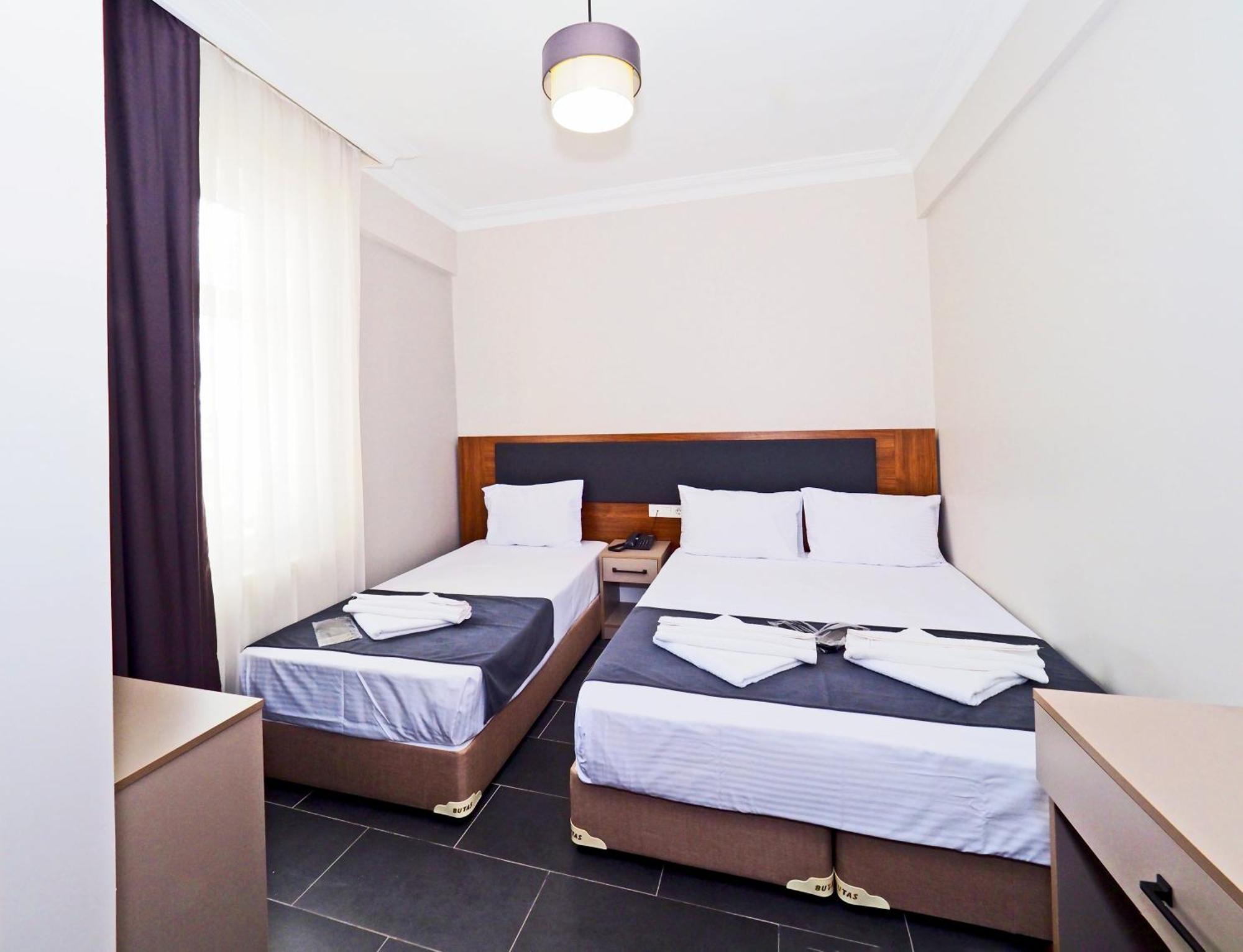 Diamond Old Town Hotel