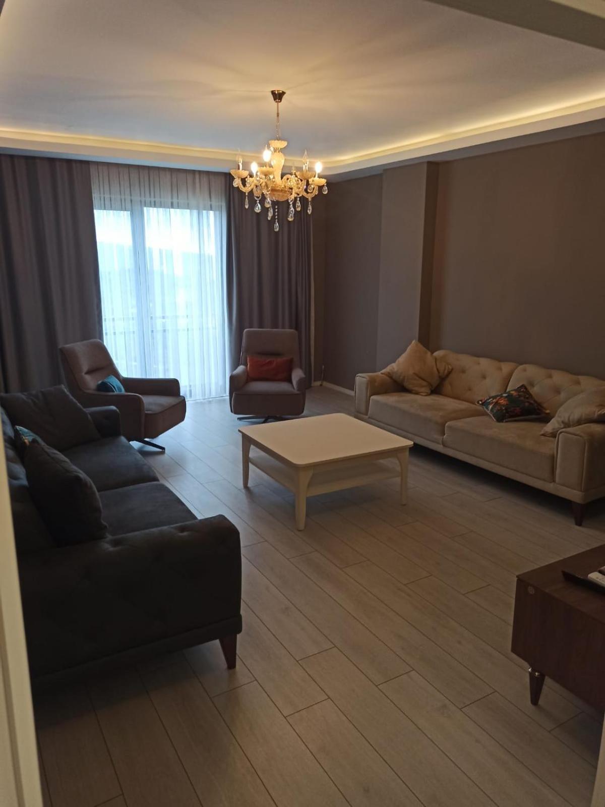 Aparthotel Mahzen *
