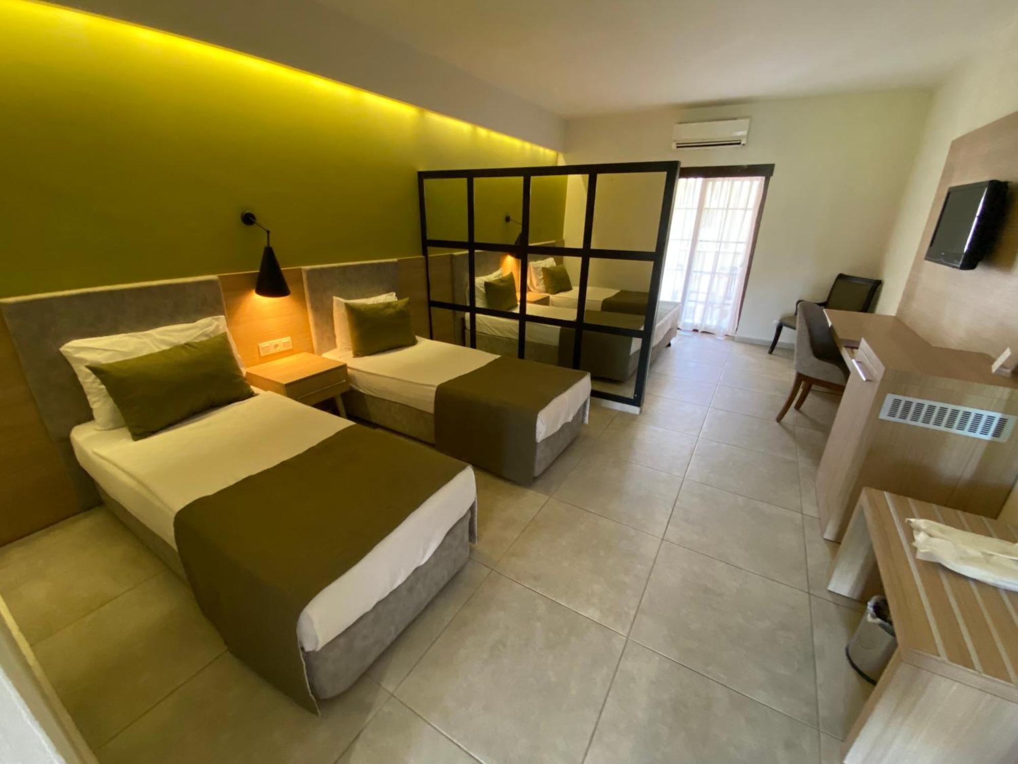 Queen's Park Goynuk Hotel Kemer