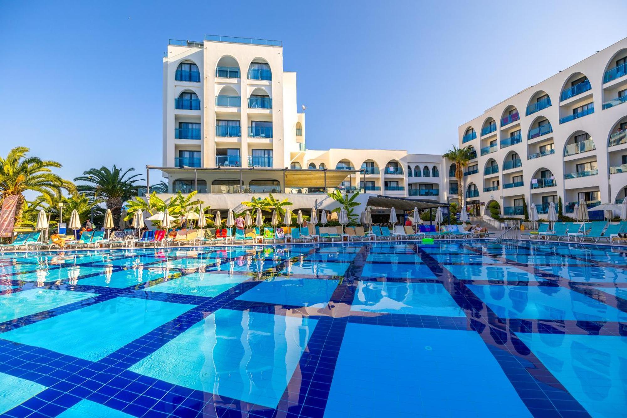 Infinity By Yelken Aquapark&resorts Hotel