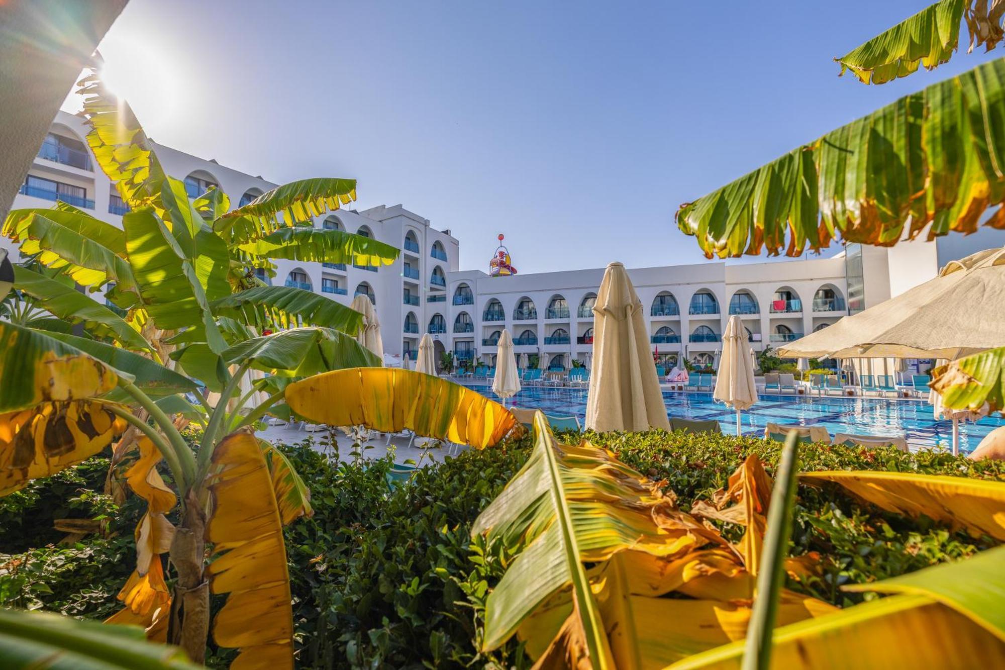 Infinity By Yelken Aquapark&resorts Kusadasi