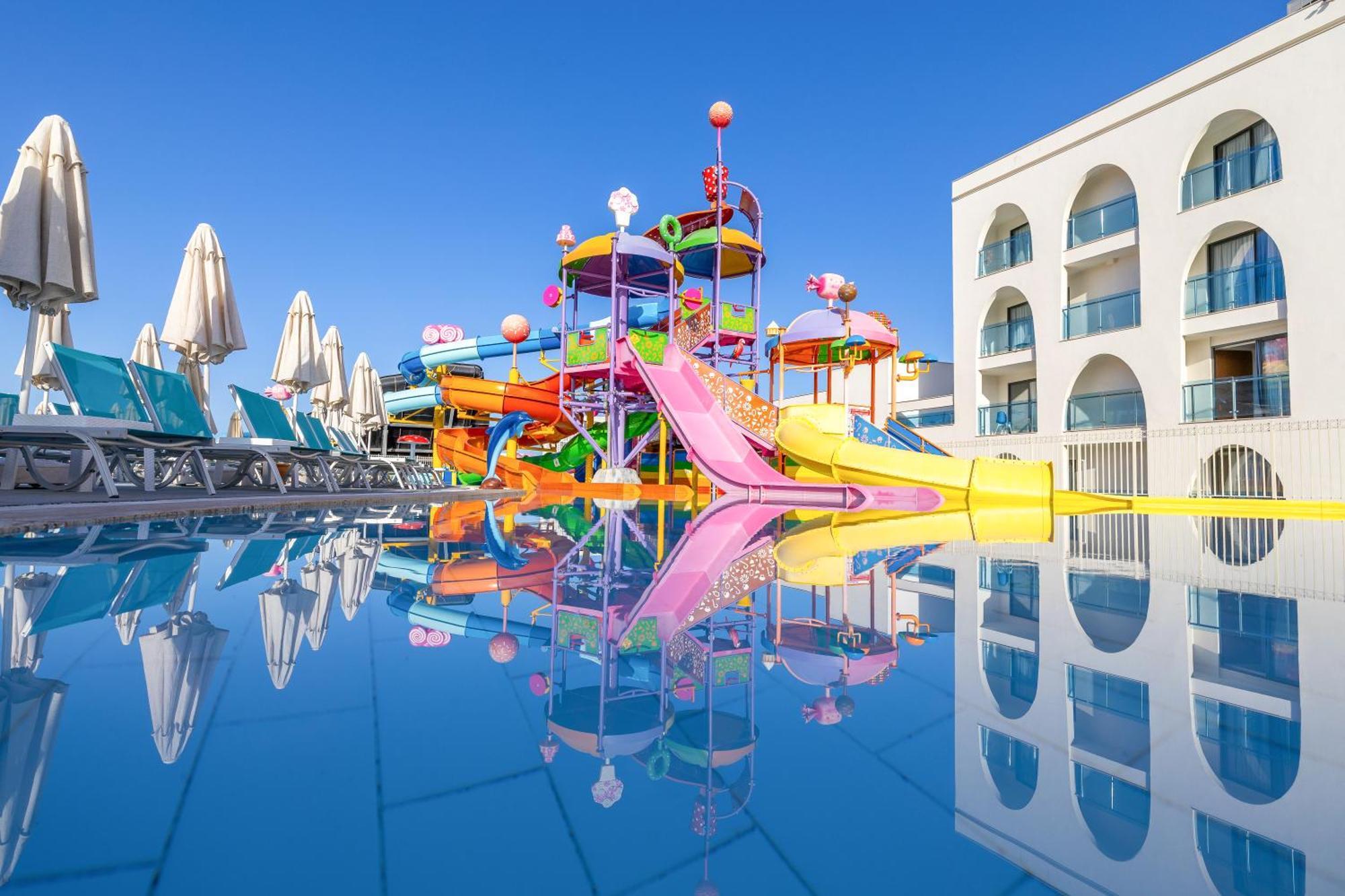Infinity By Yelken Aquapark&resorts Hotel