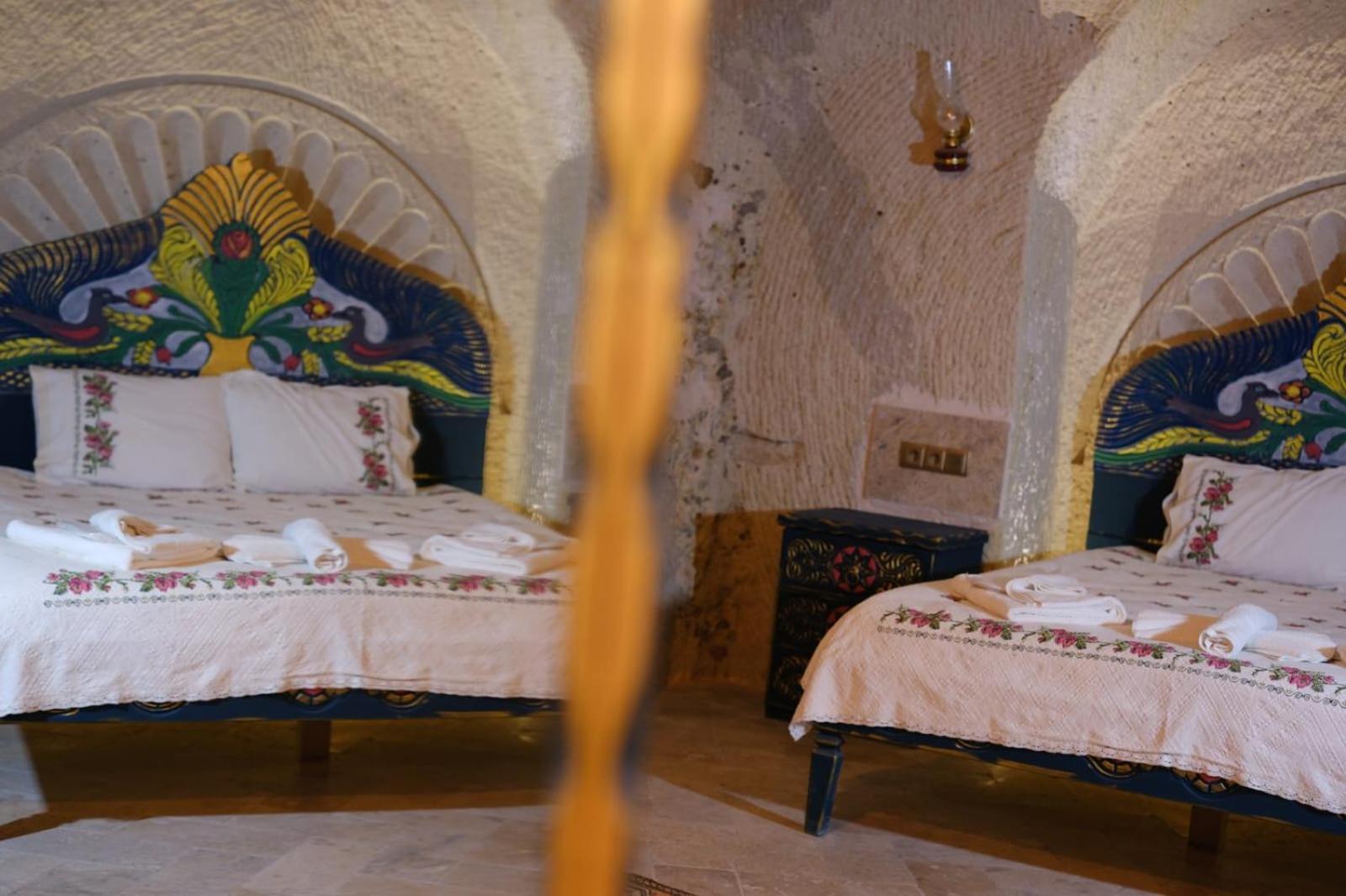 Hotel Nar I Ask Cave
