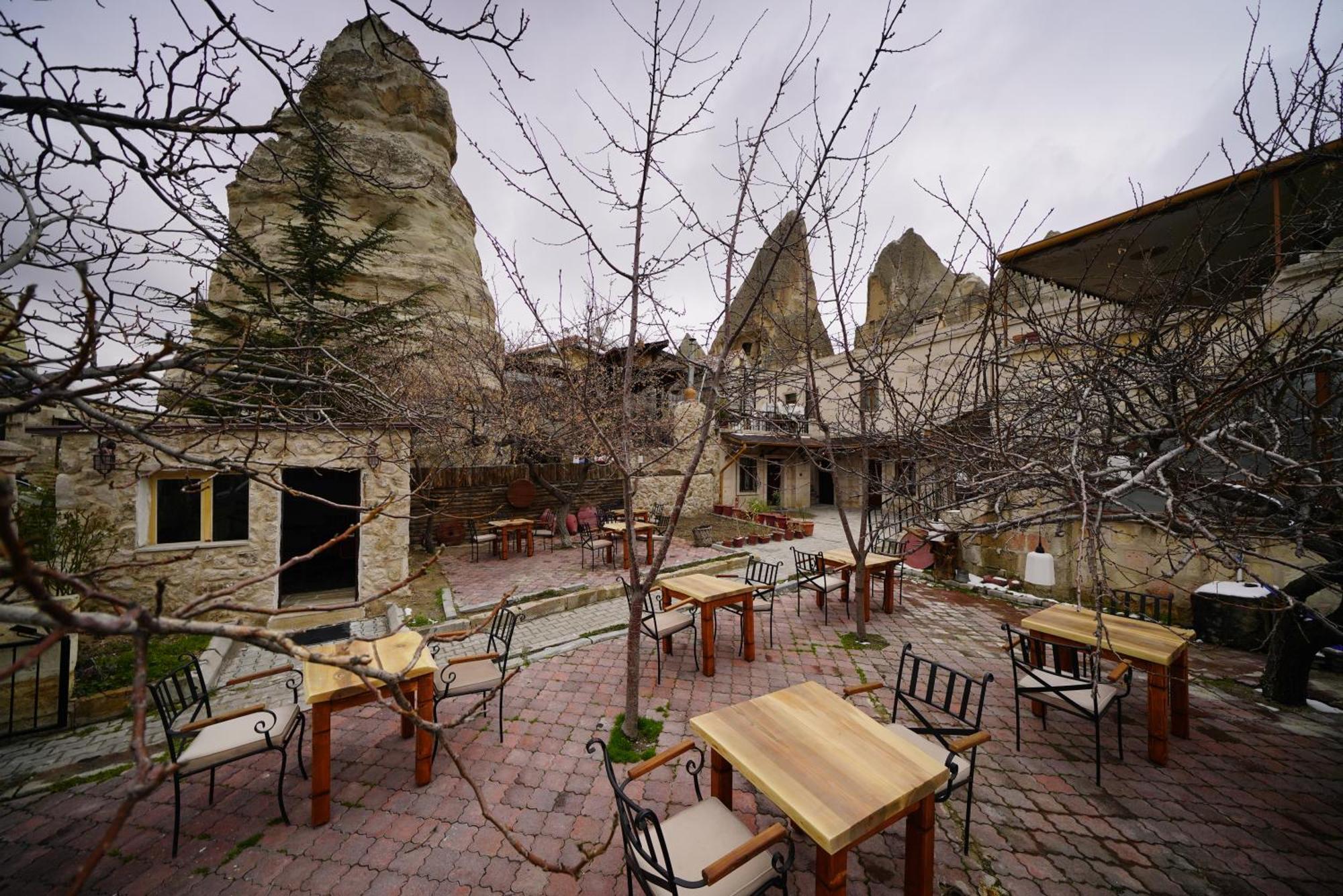 Hotel Glory Art Stone House *