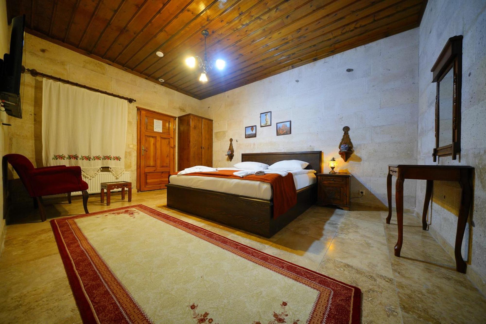 Hotel Glory Art Stone House