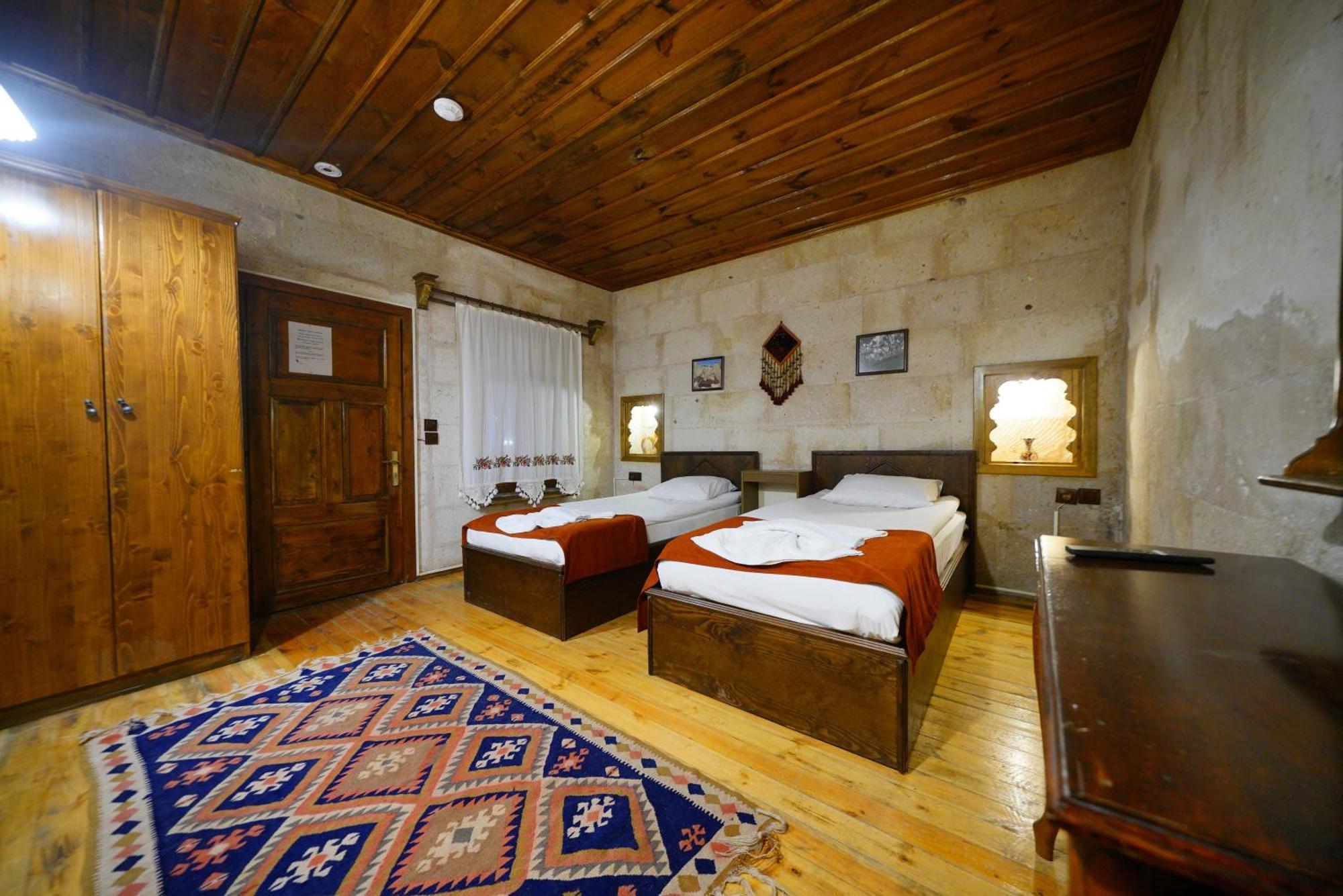 Hotel Glory Art Stone House *