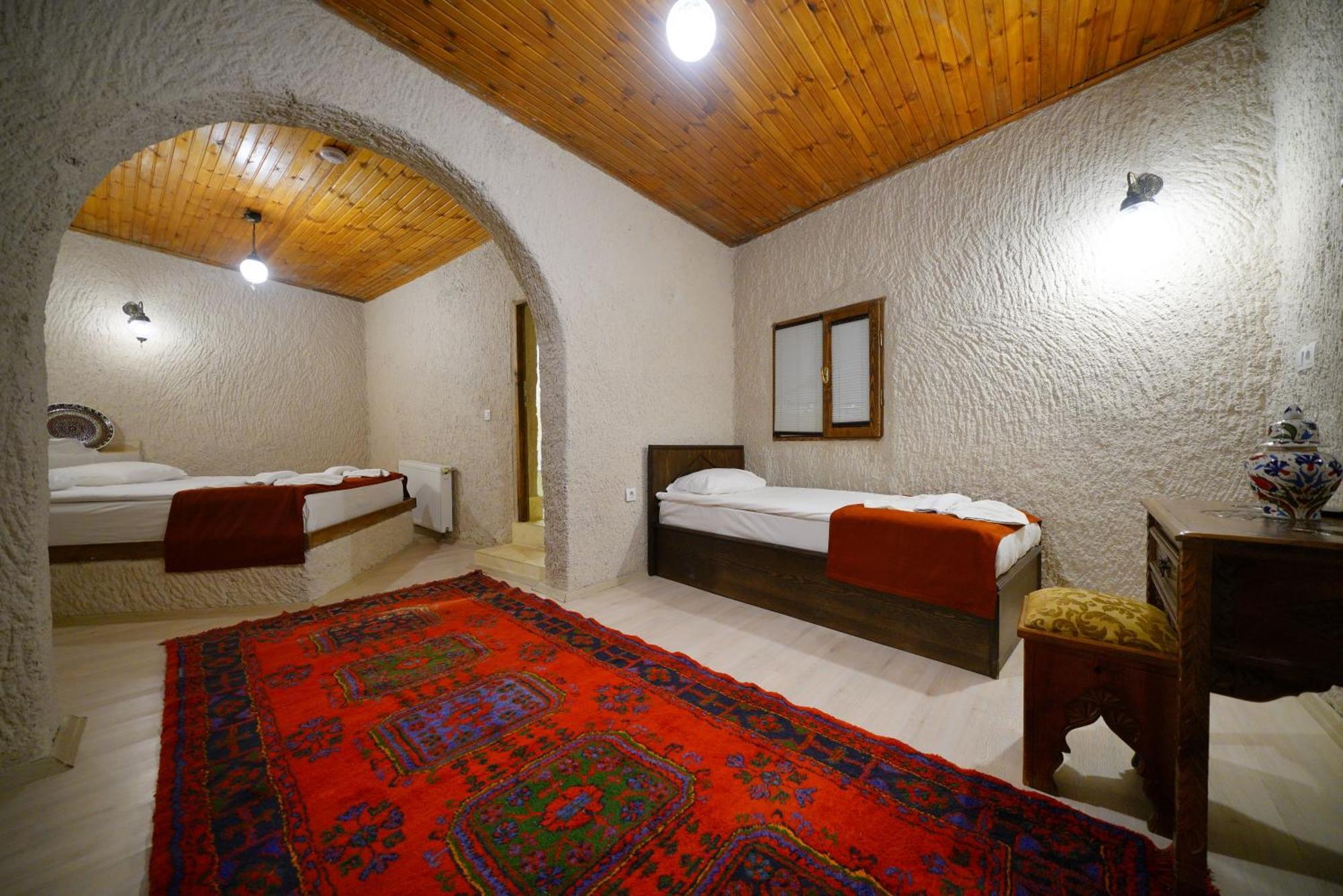 Hotel Glory Art Stone House