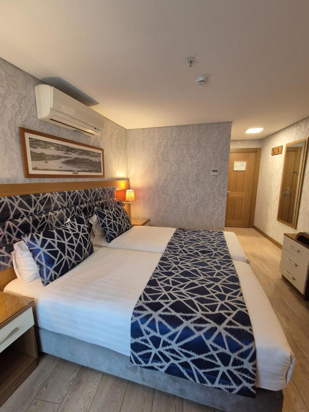 Trend Old Hotel