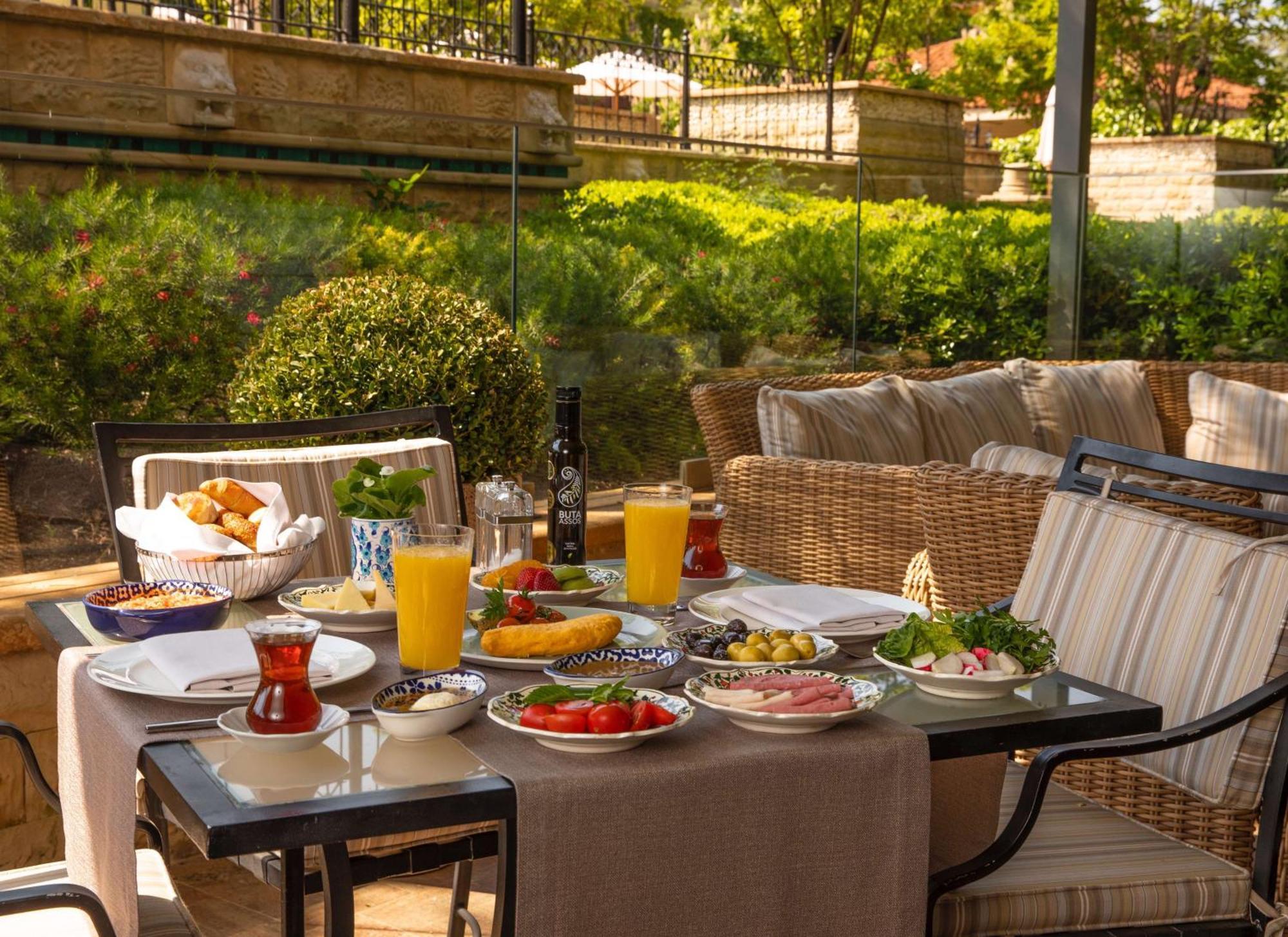 Grand Hyatt Hotel 5*