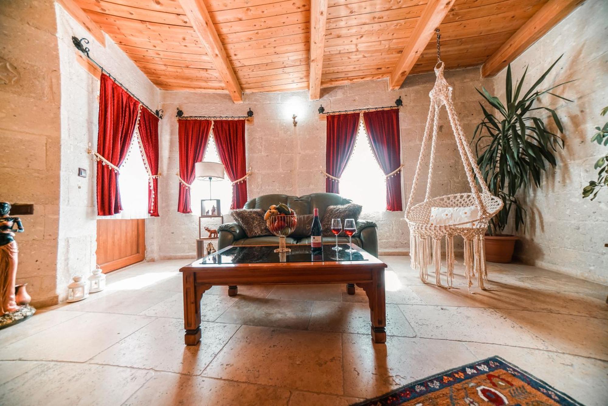 Bed & Breakfast Zeus Cave