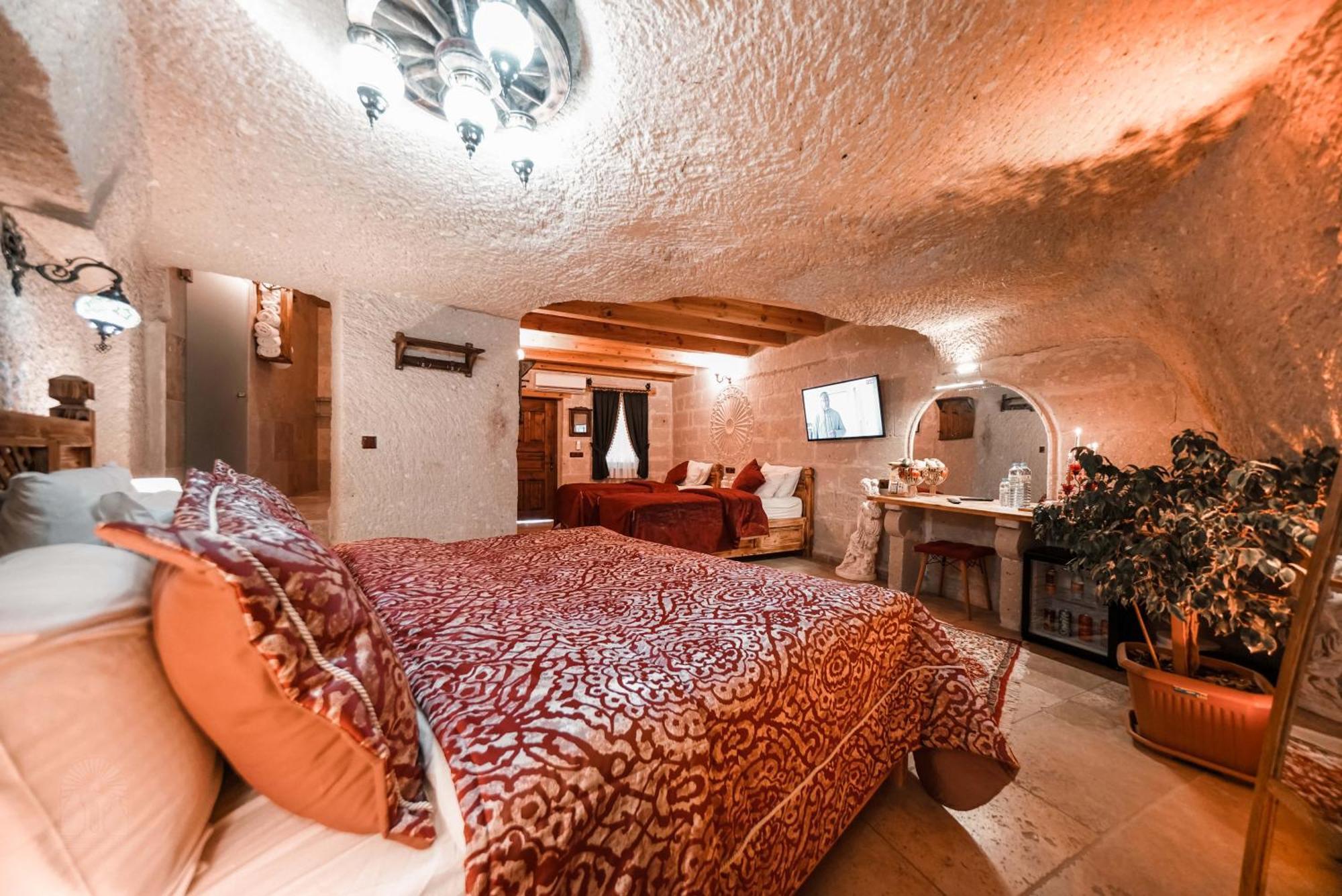 Zeus Cave