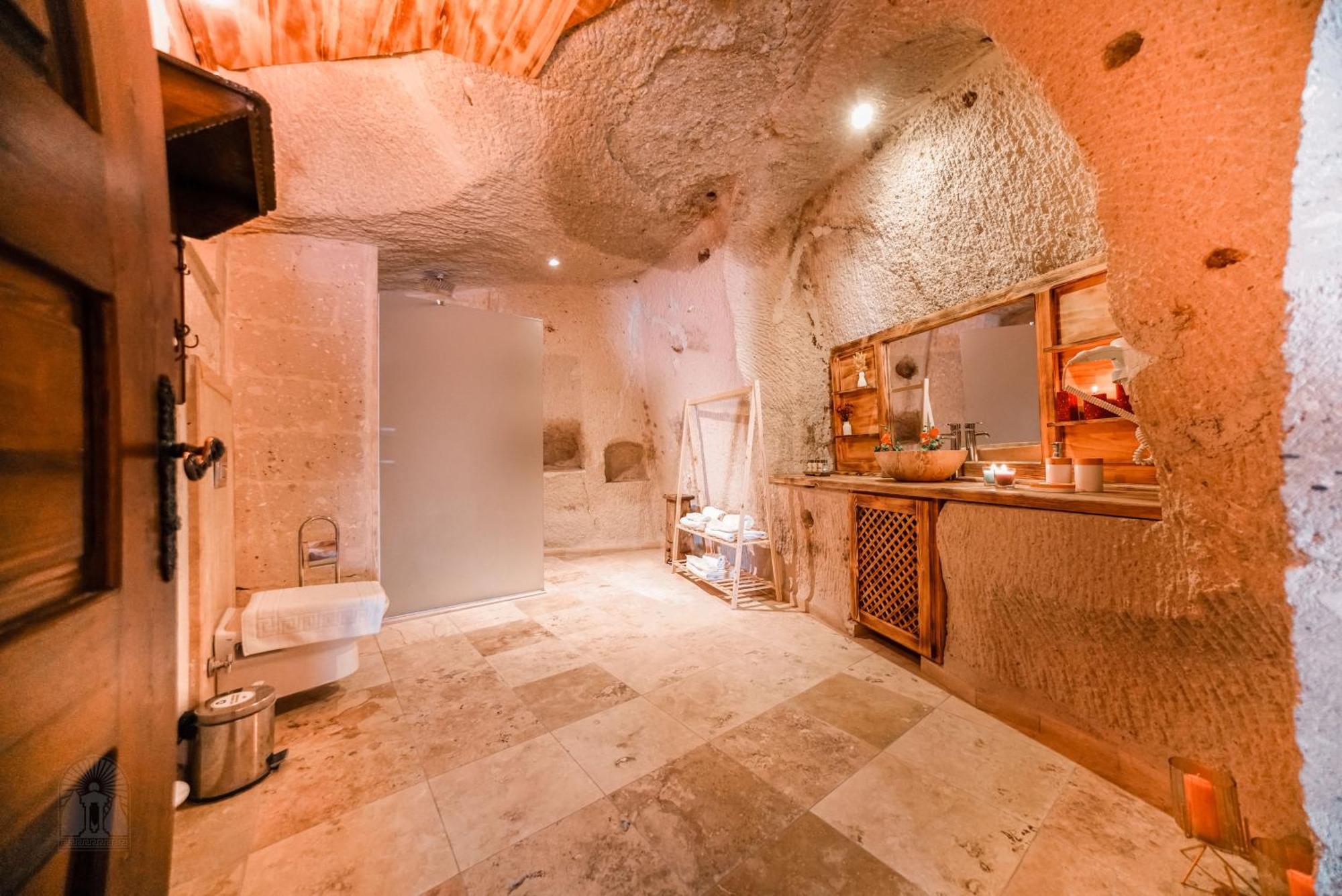 Zeus Cave Bed & Breakfast