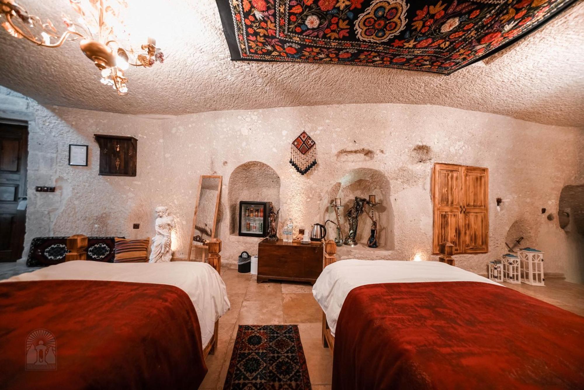 Bed & Breakfast Zeus Cave 3*