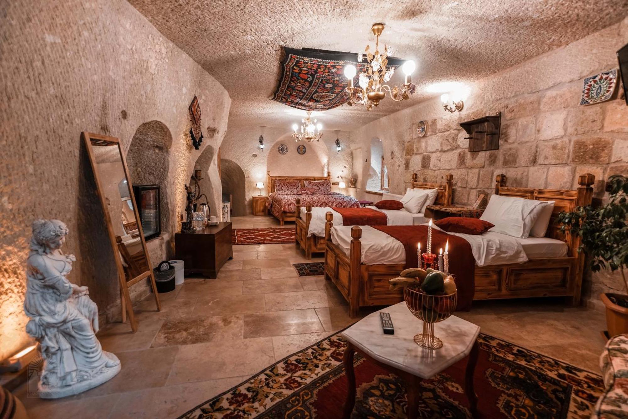 Bed & Breakfast Zeus Cave 3*