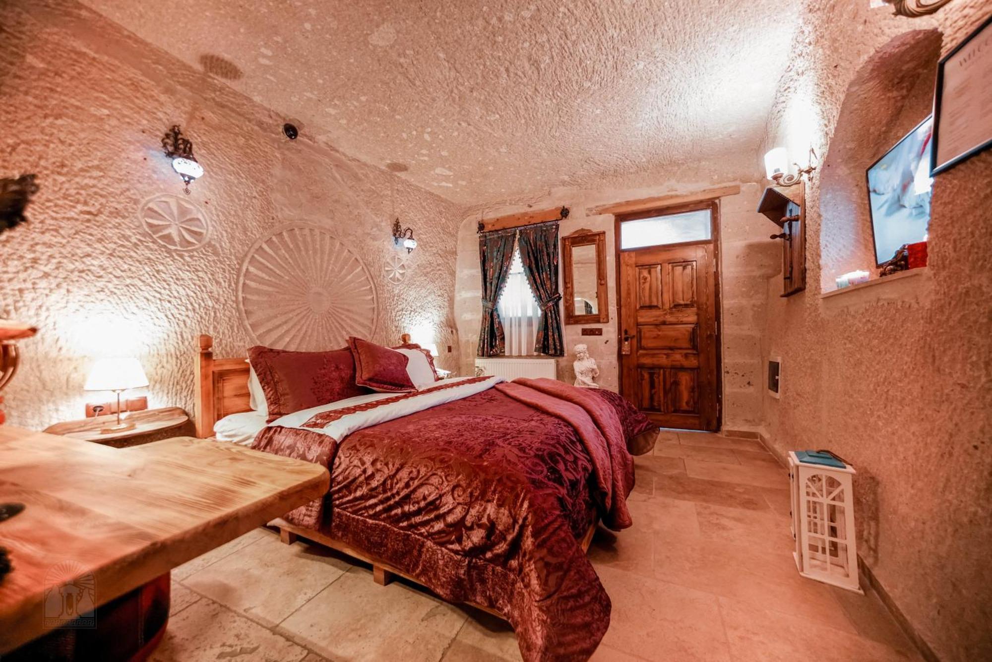Zeus Cave