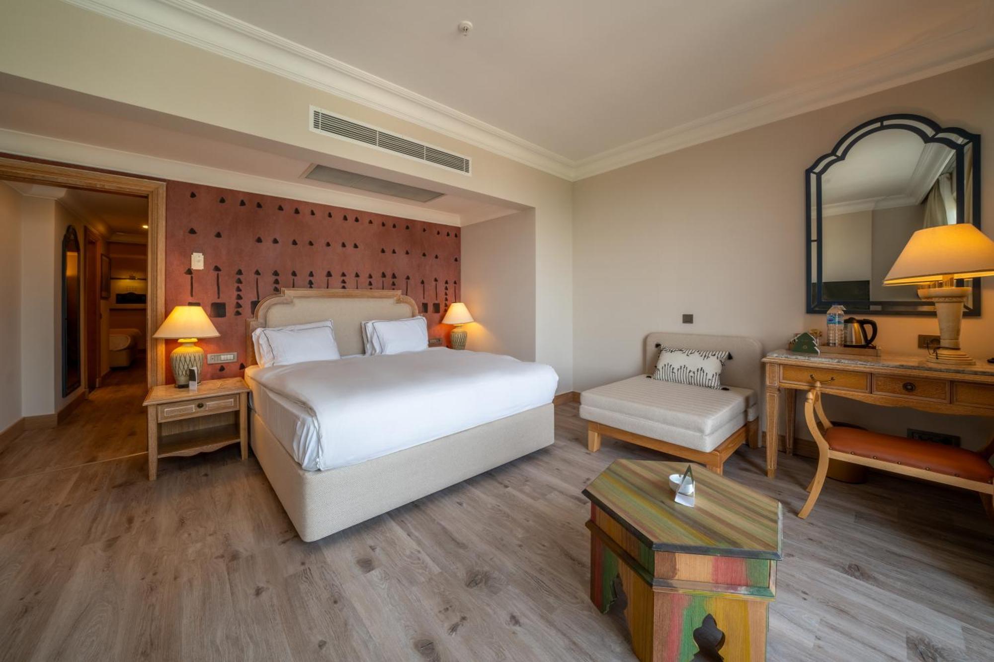 Resort The Norm Oriental