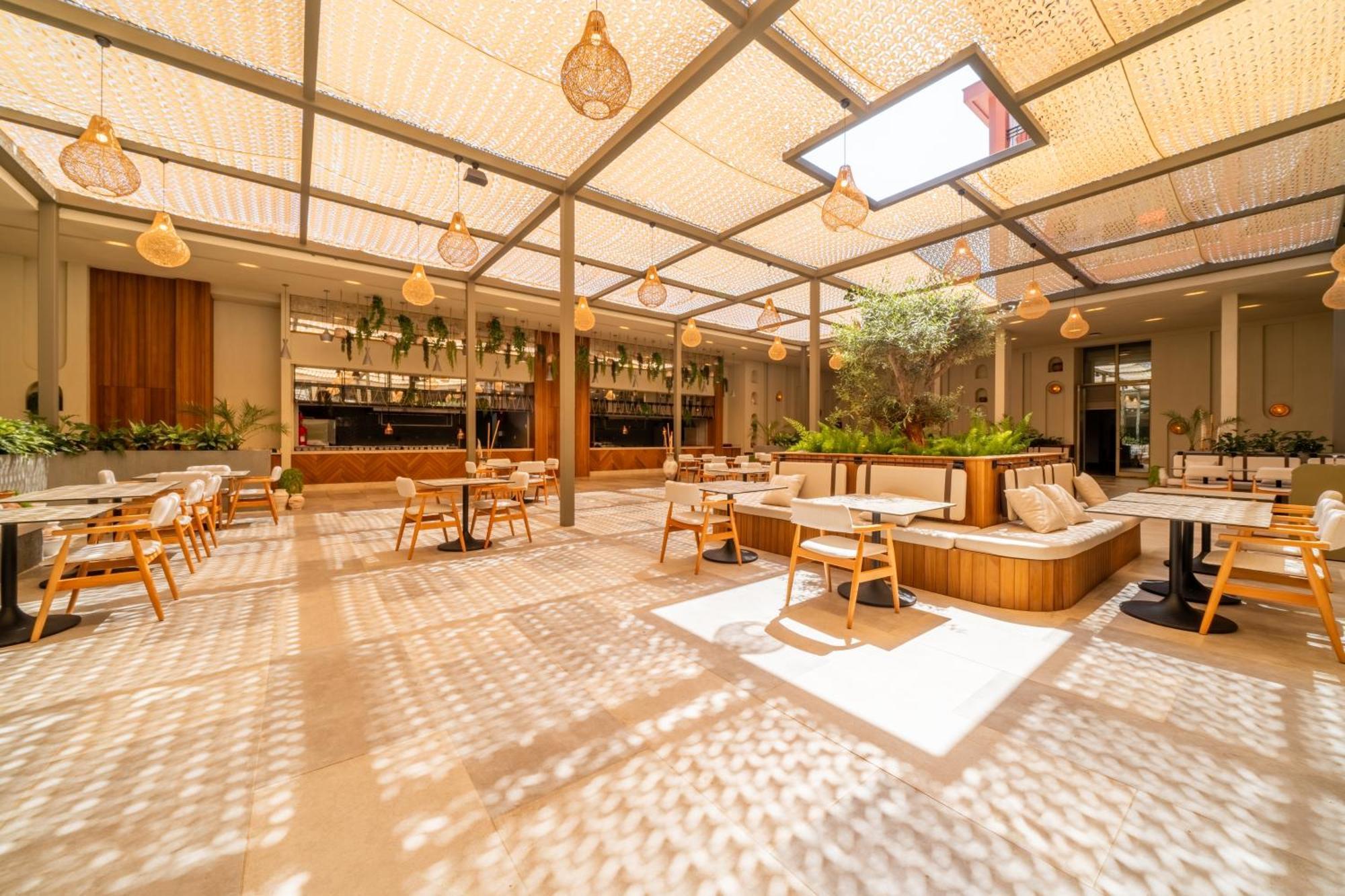 Resort The Norm Oriental