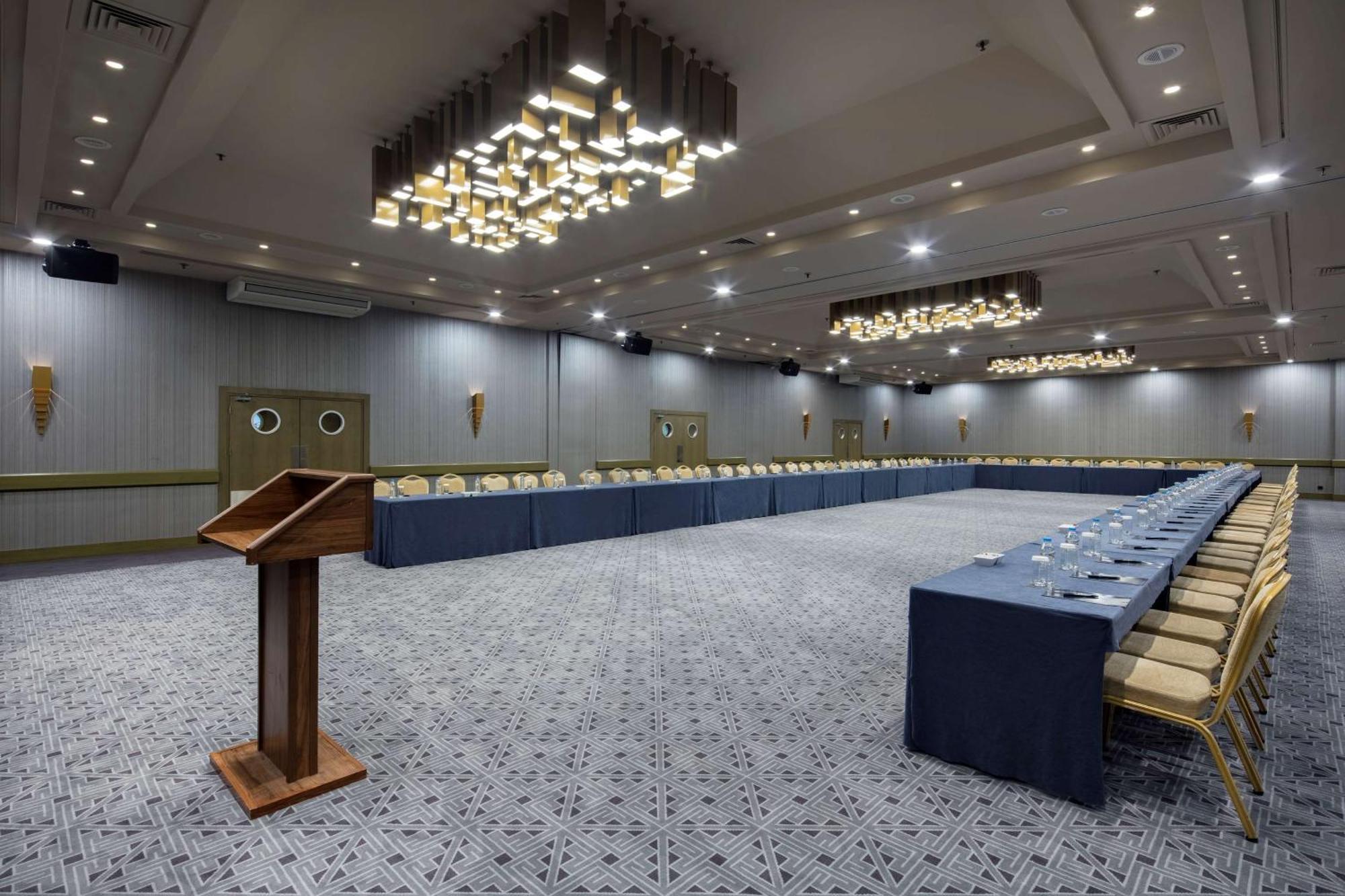 Mersin Hiltonsa Hotel 5*