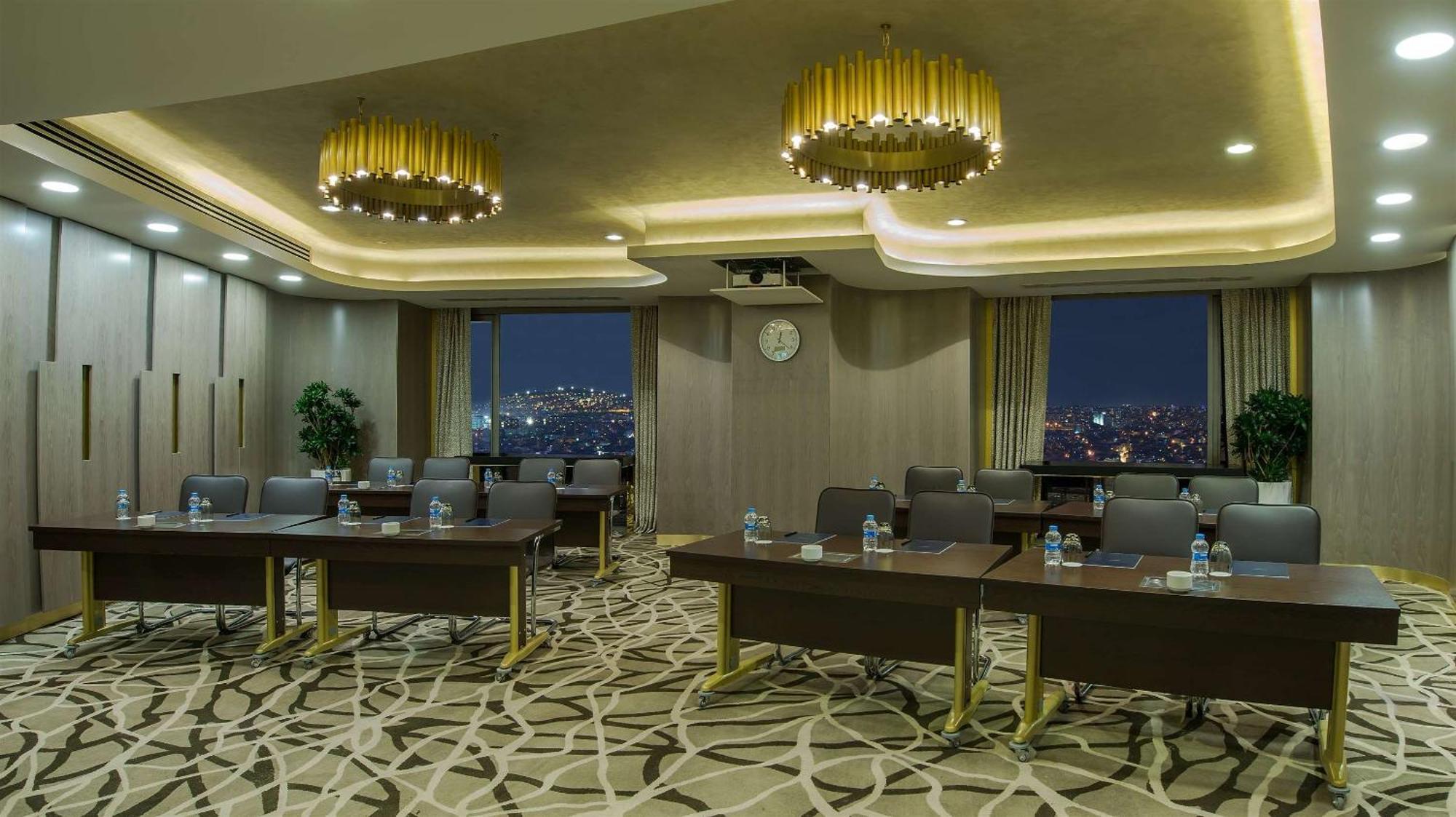Hilton Kozyatagi Hotel
