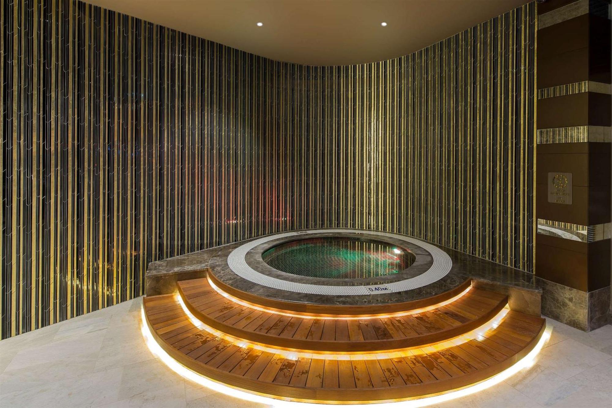 Hilton Kozyatagi Hotel