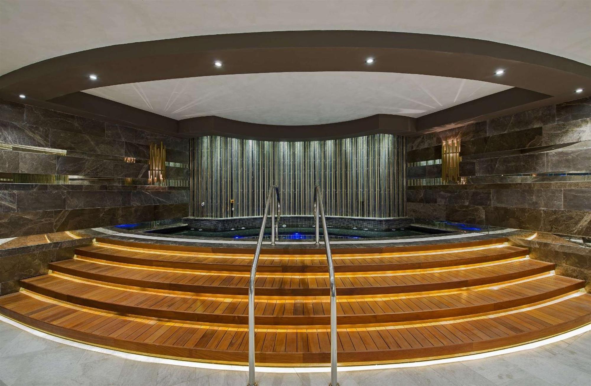 Hotel Hilton Kozyatagi
