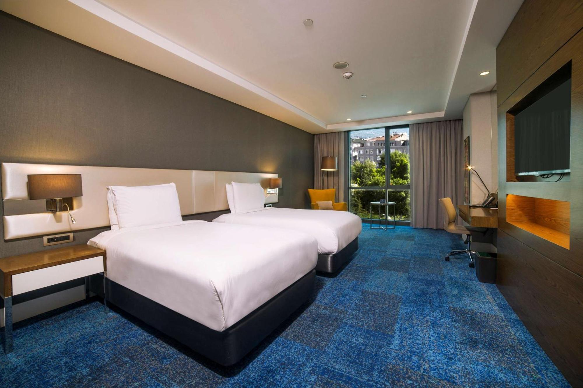 Radisson Blu Hotel, Hotel