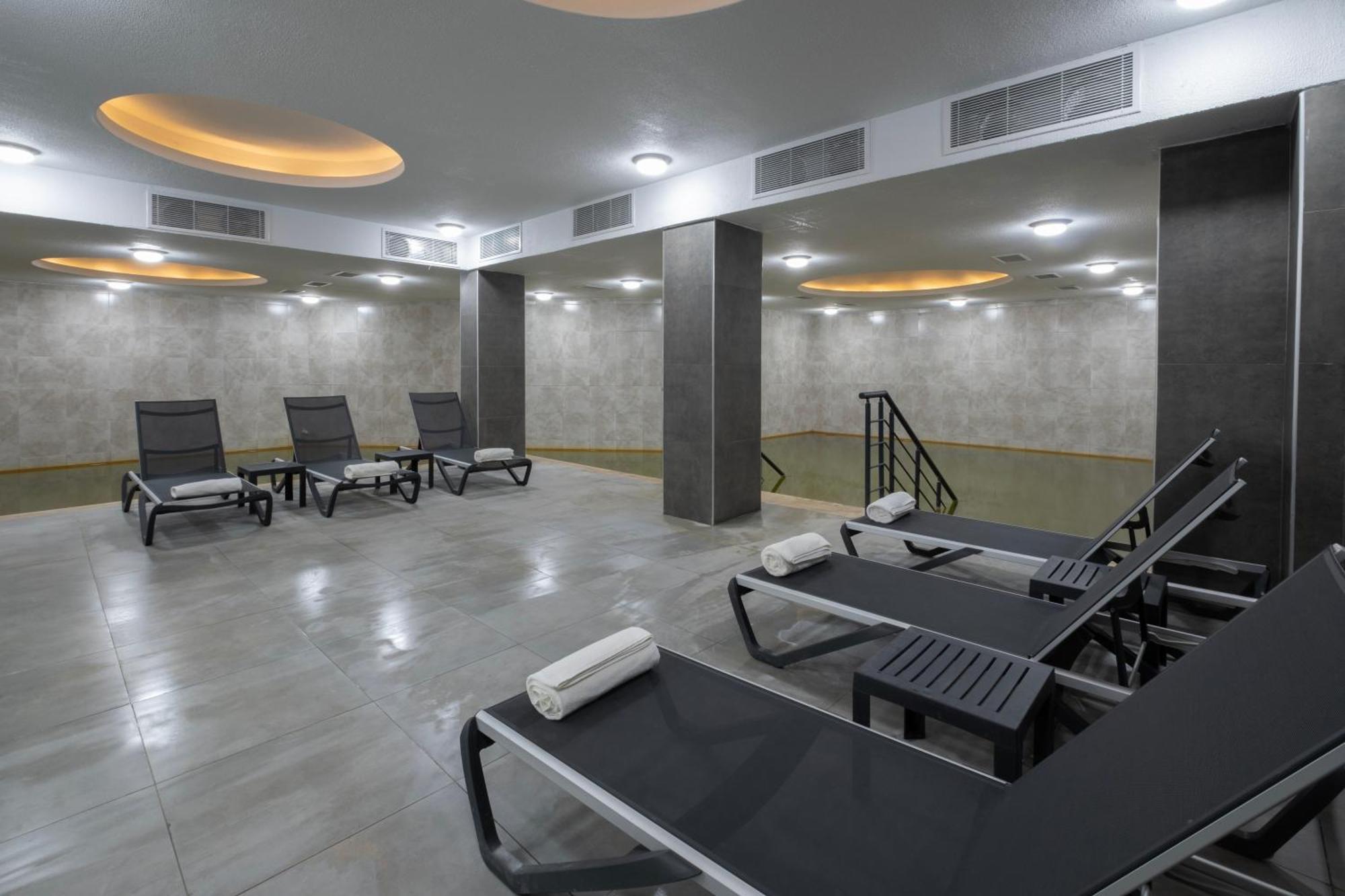 Ramada By Wyndham Pamukkale Thermal 5*