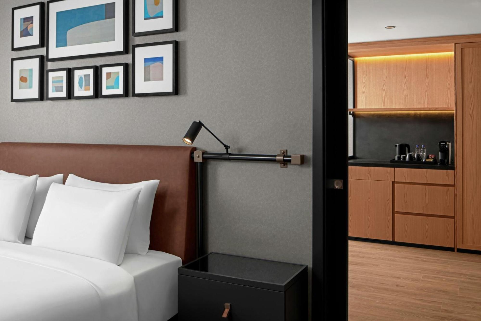 Four Points By Sheraton Pendik *