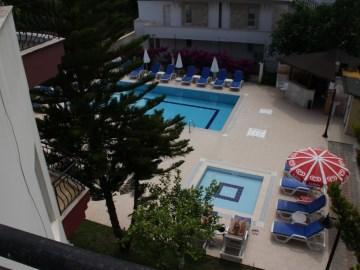 Aparthotel Minta 3*