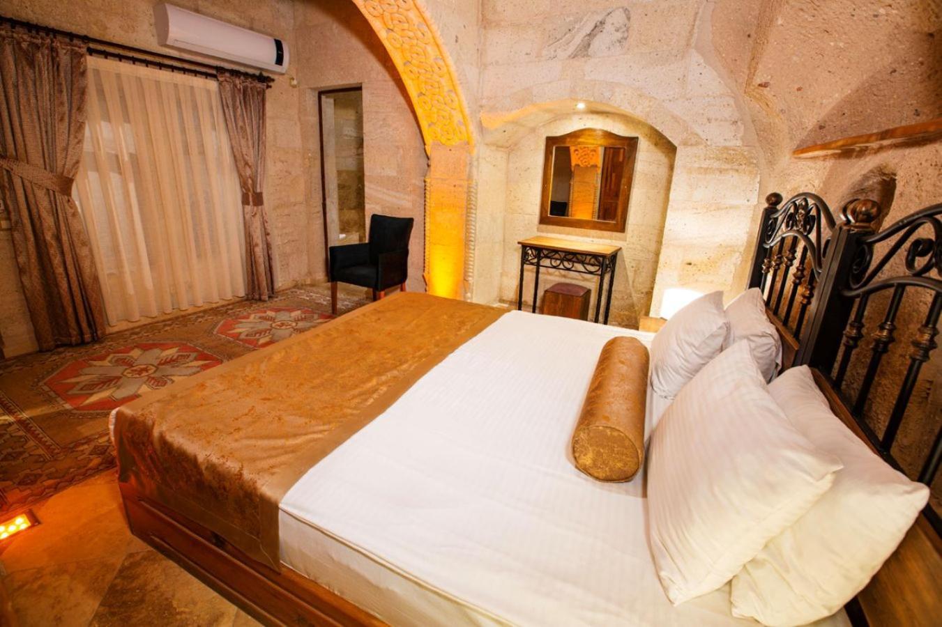 Caldera Cave & Restaurant 4* Uchisar