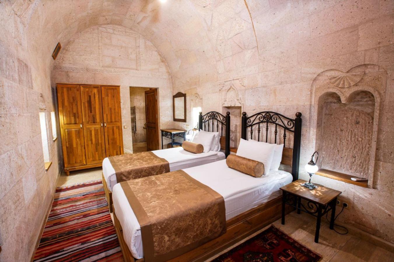 Caldera Cave & Restaurant 4* Uchisar